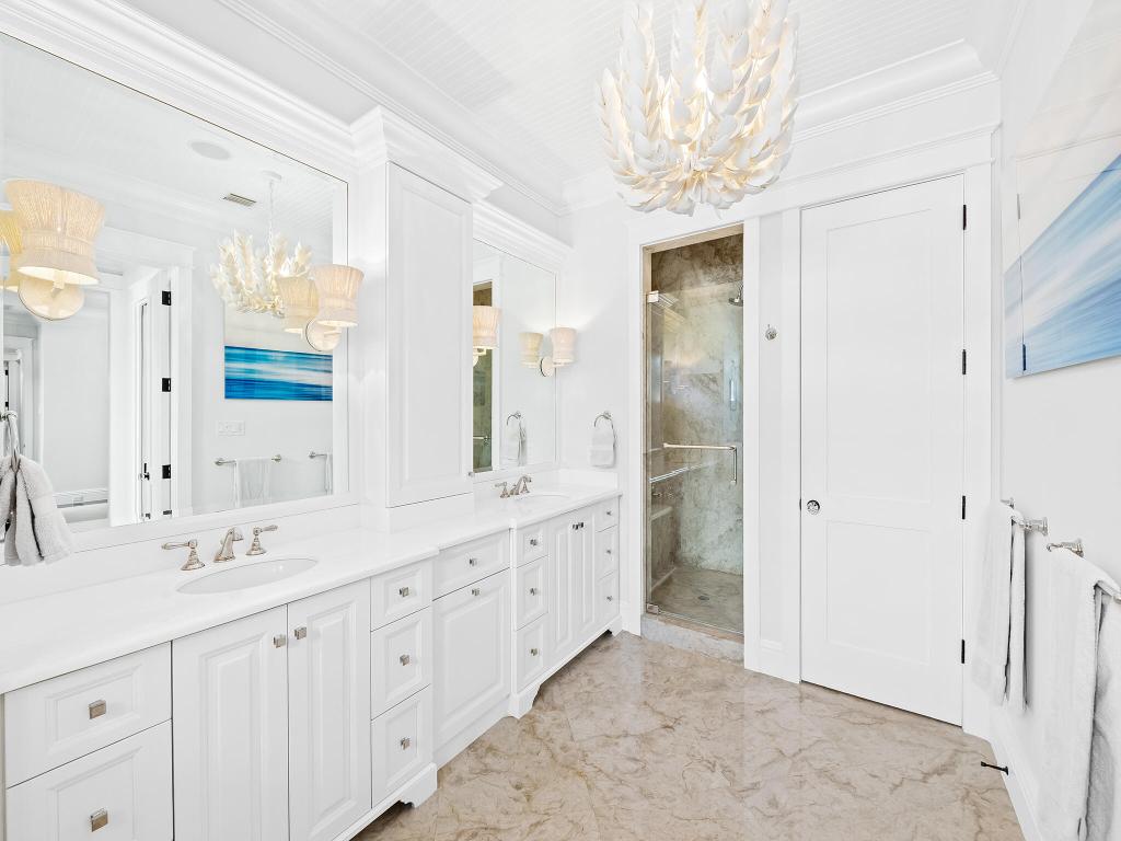 DELRAY BEACH ESPLANADE - Residential