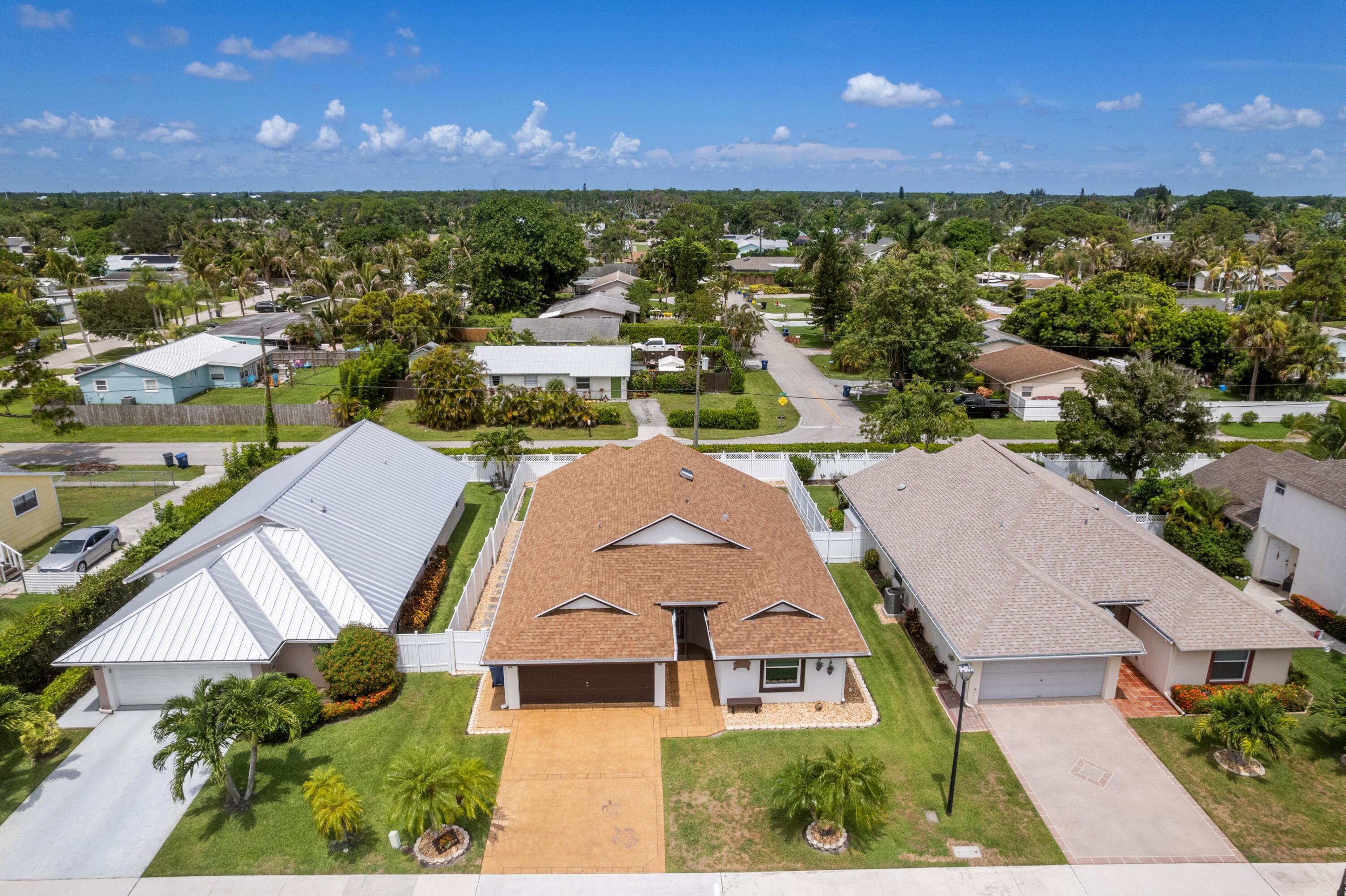 PENNOCK LANDING - Residential