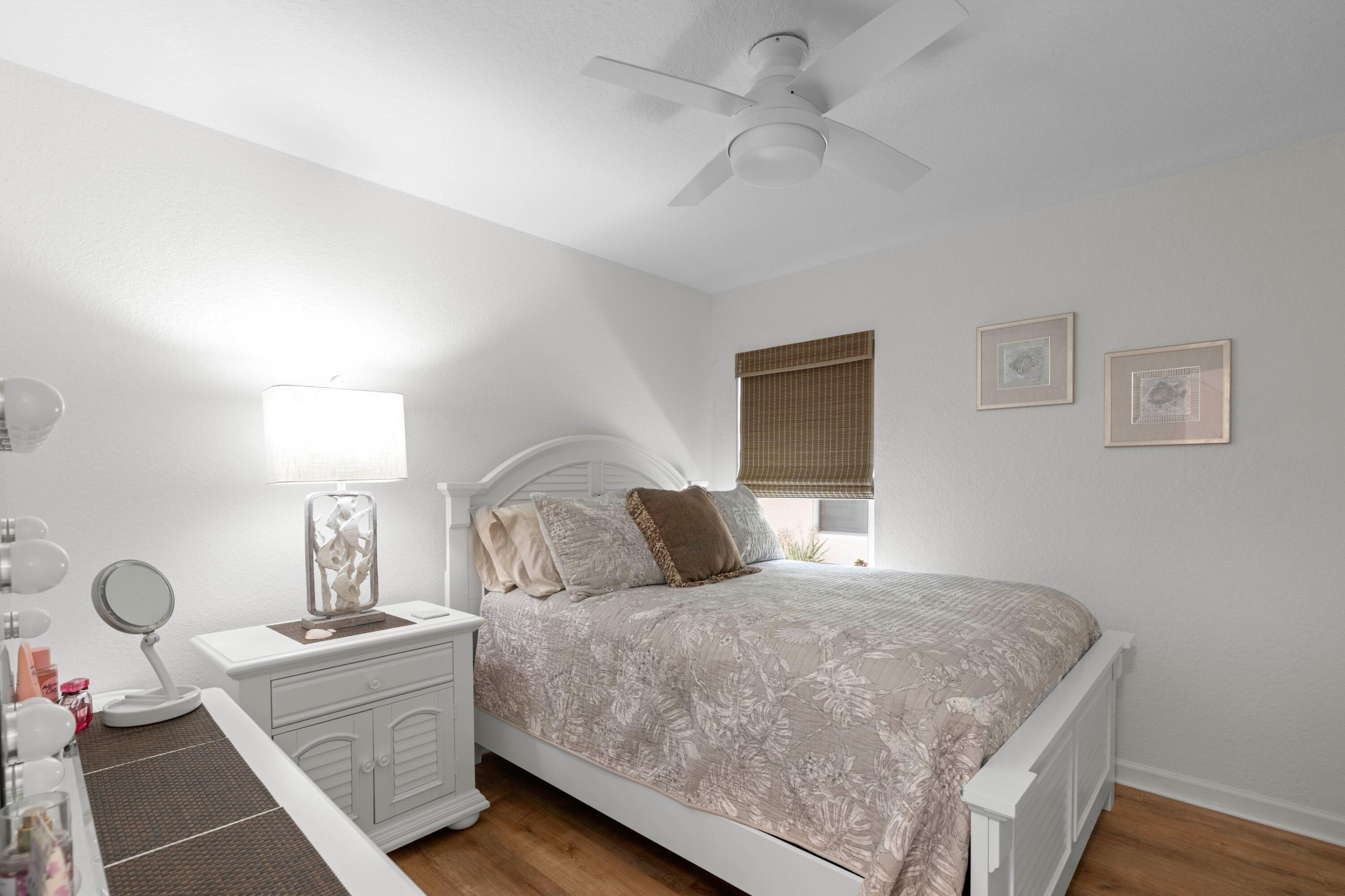 PENNOCK LANDING - Residential
