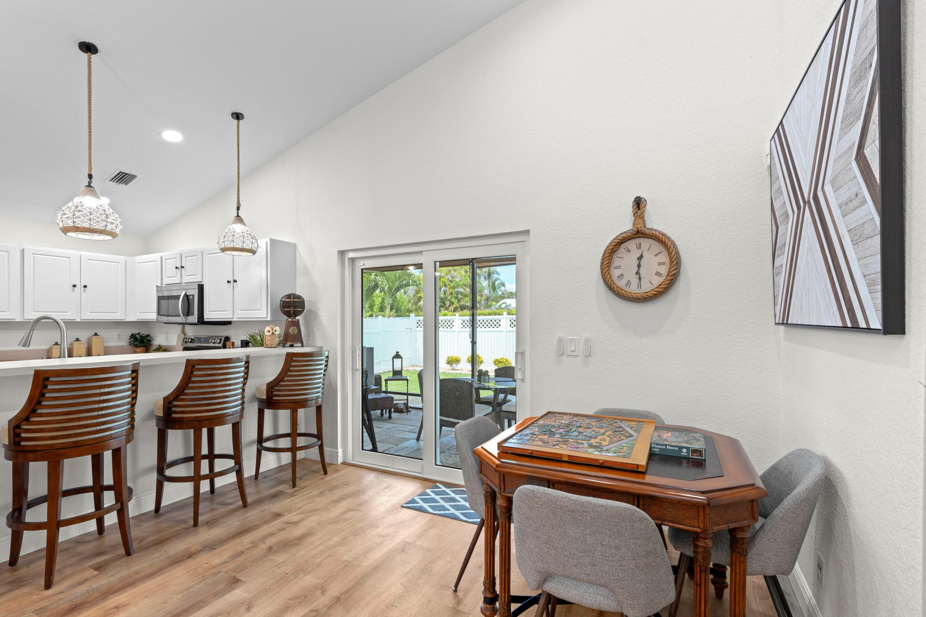 PENNOCK LANDING - Residential