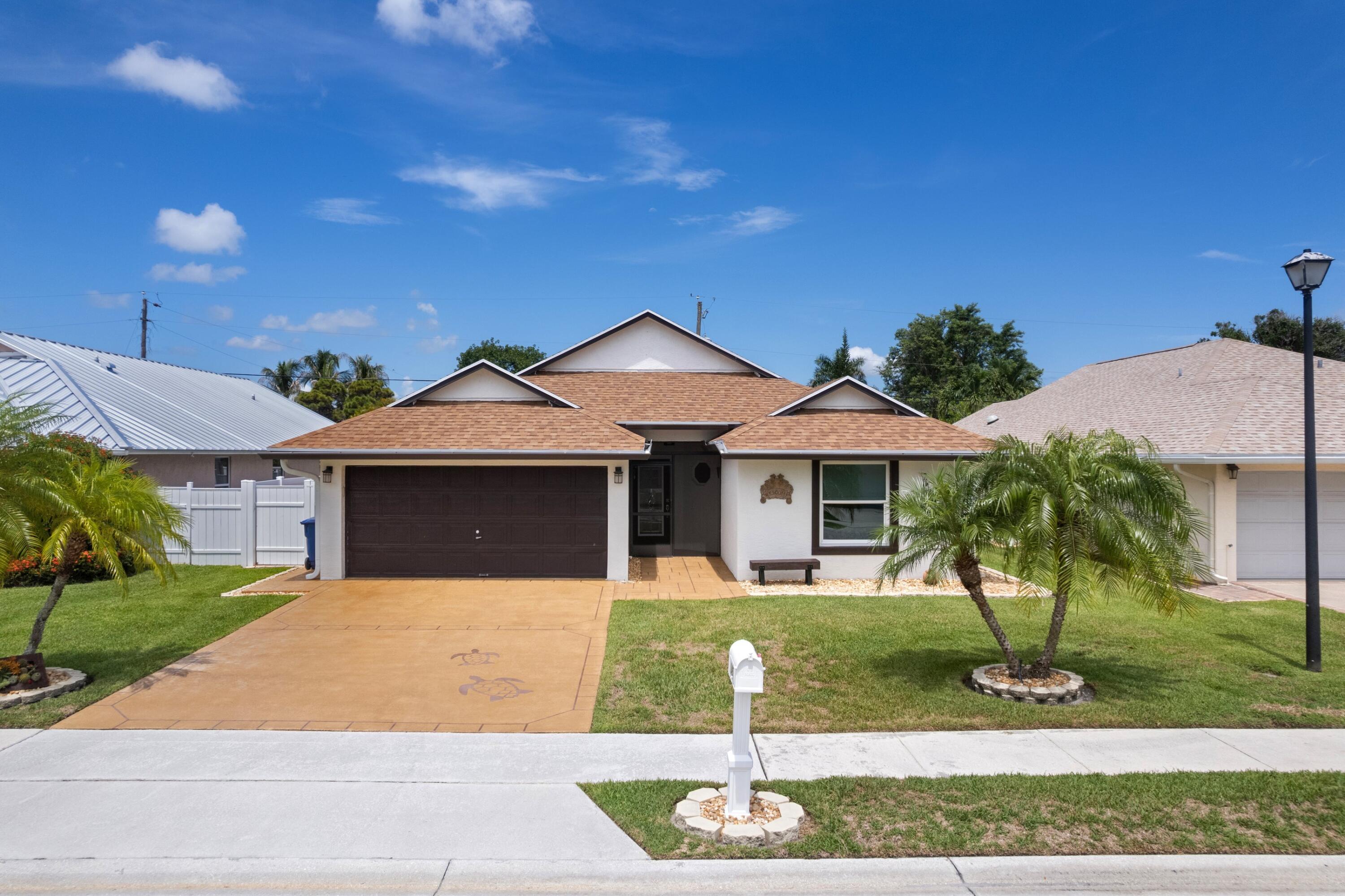 PENNOCK LANDING - Residential