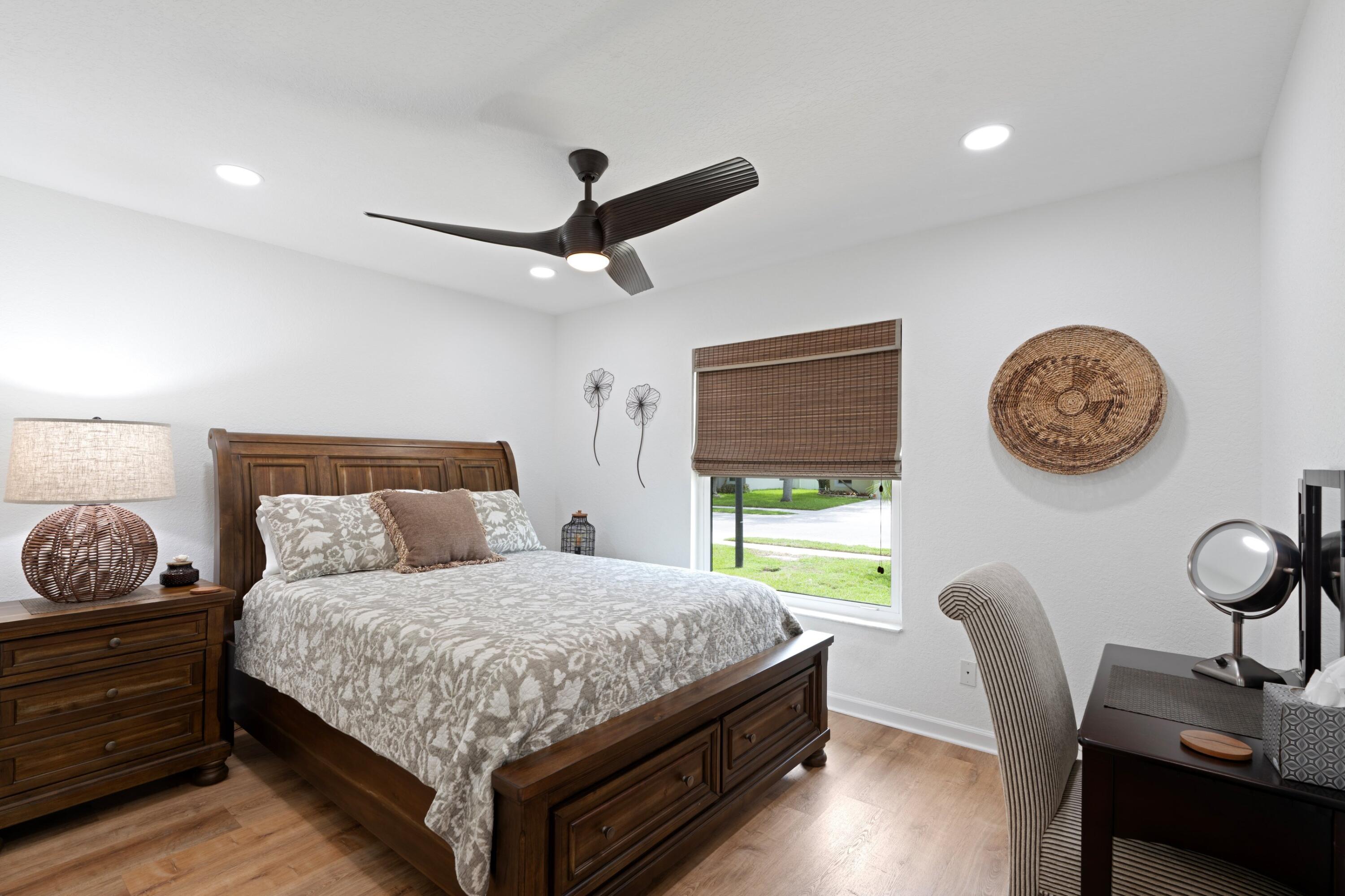 PENNOCK LANDING - Residential