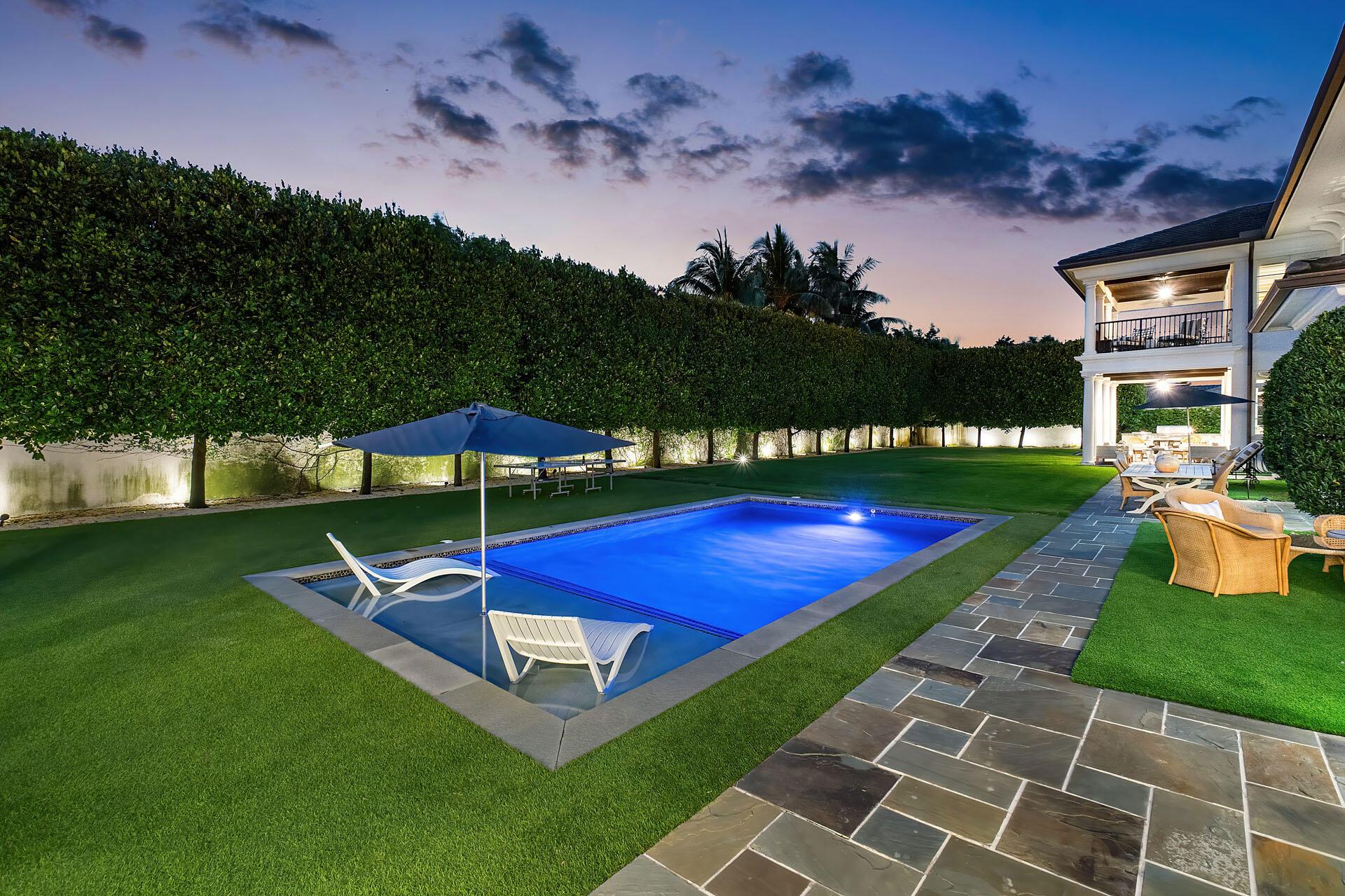 ROYAL PALM YACHT & COUNTRY CLUB - Residential