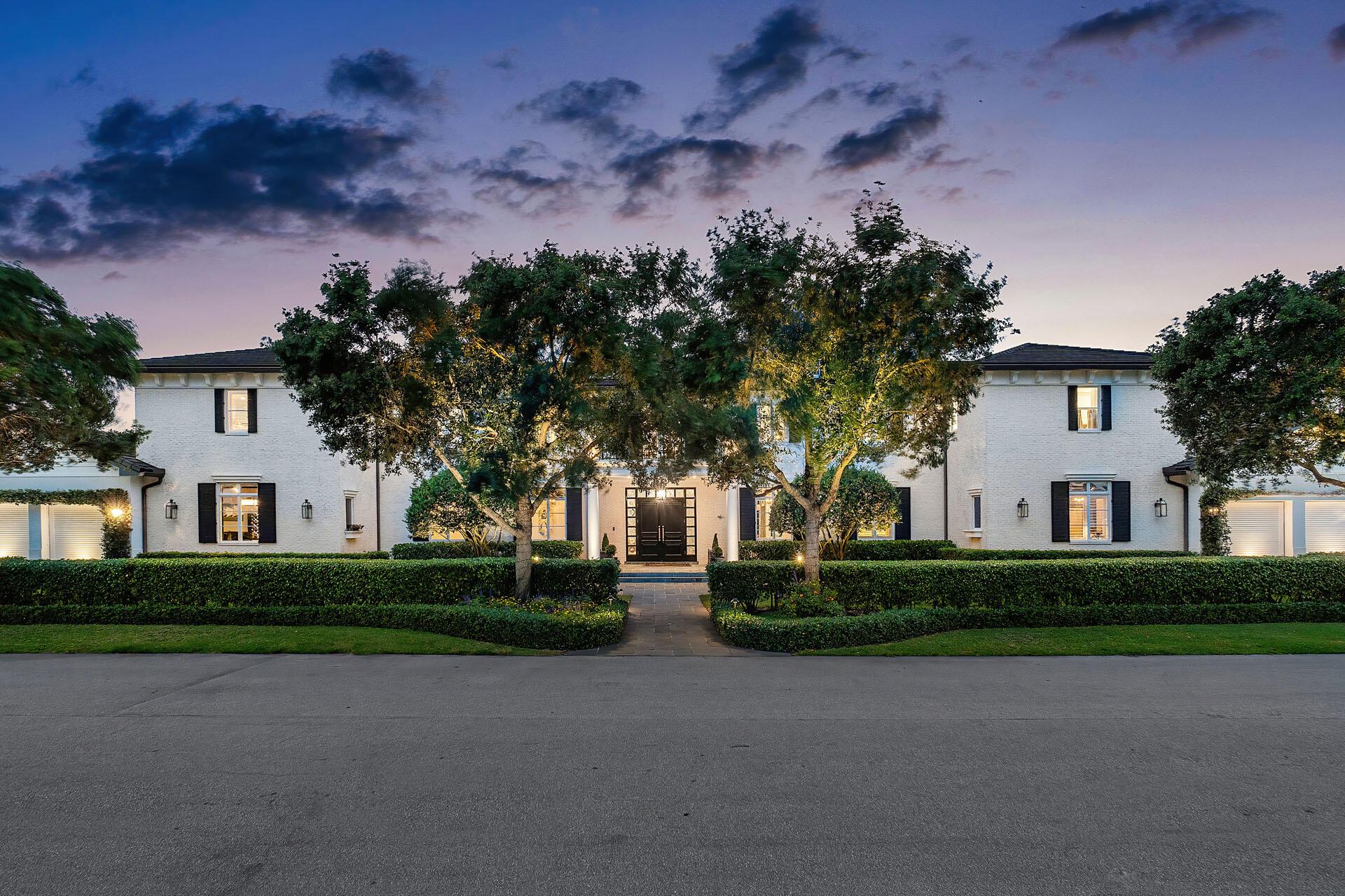 ROYAL PALM YACHT & COUNTRY CLUB - Residential