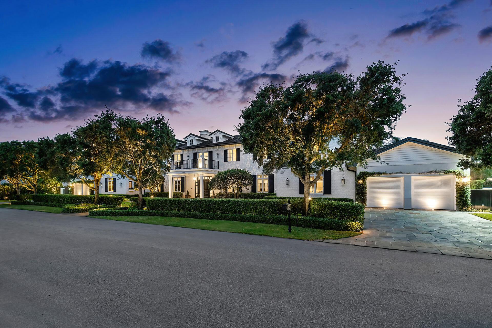 ROYAL PALM YACHT & COUNTRY CLUB - Residential