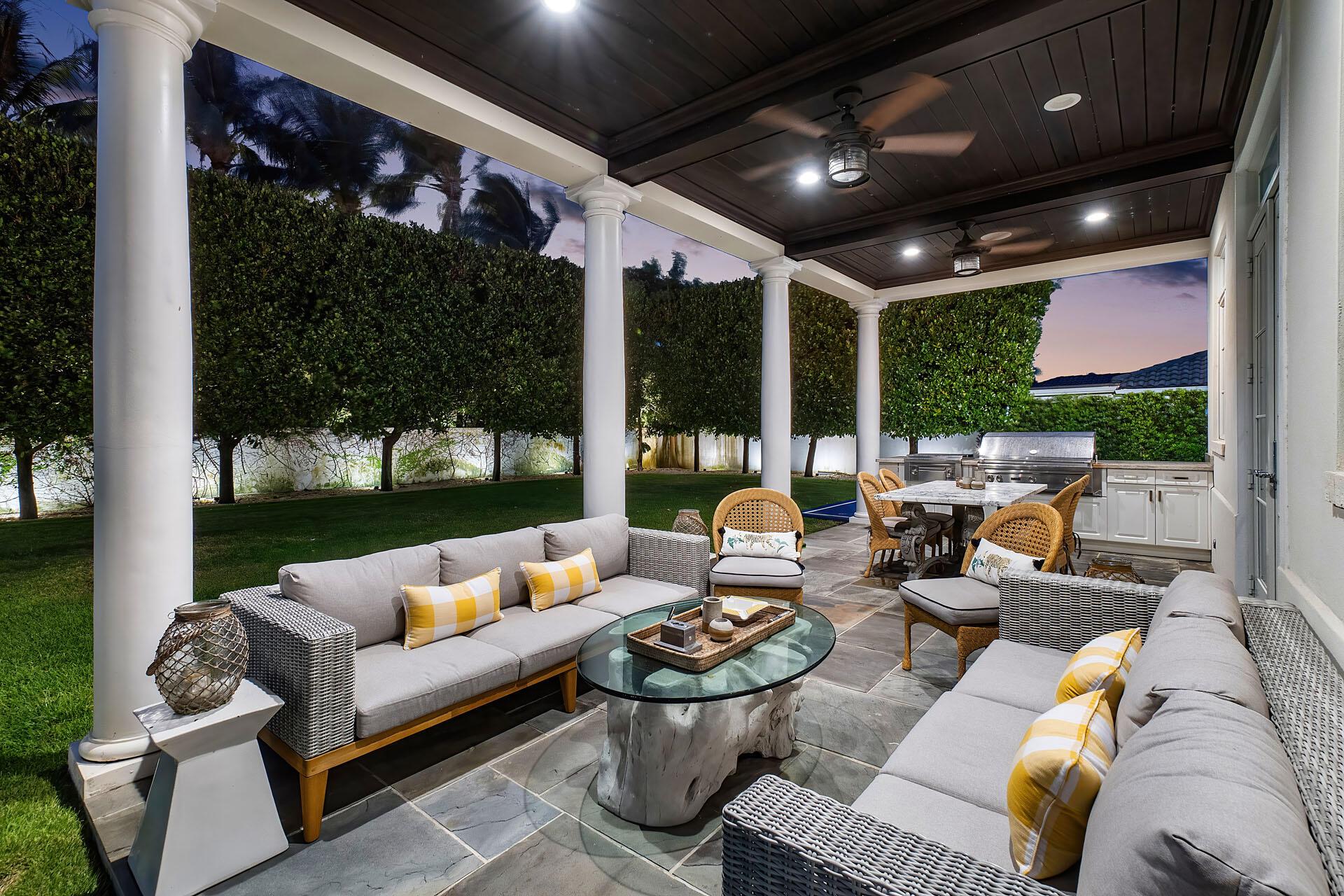 ROYAL PALM YACHT & COUNTRY CLUB - Residential