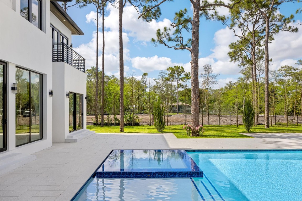 PINE TREE ESTATES - Residential