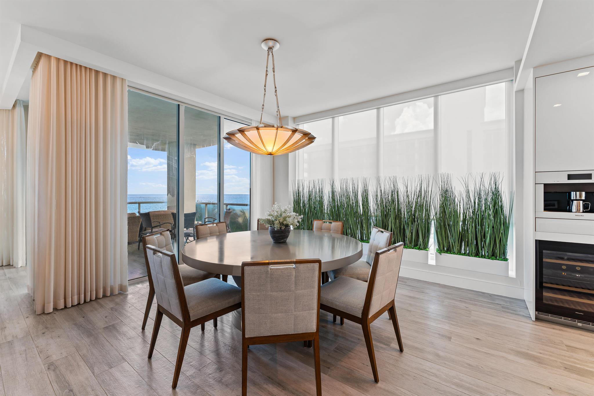 VISTABLUE SINGER ISLAND CONDO - Residential