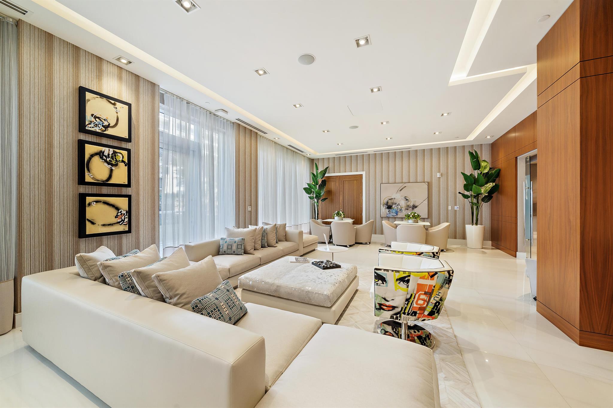 VISTABLUE SINGER ISLAND CONDO - Residential
