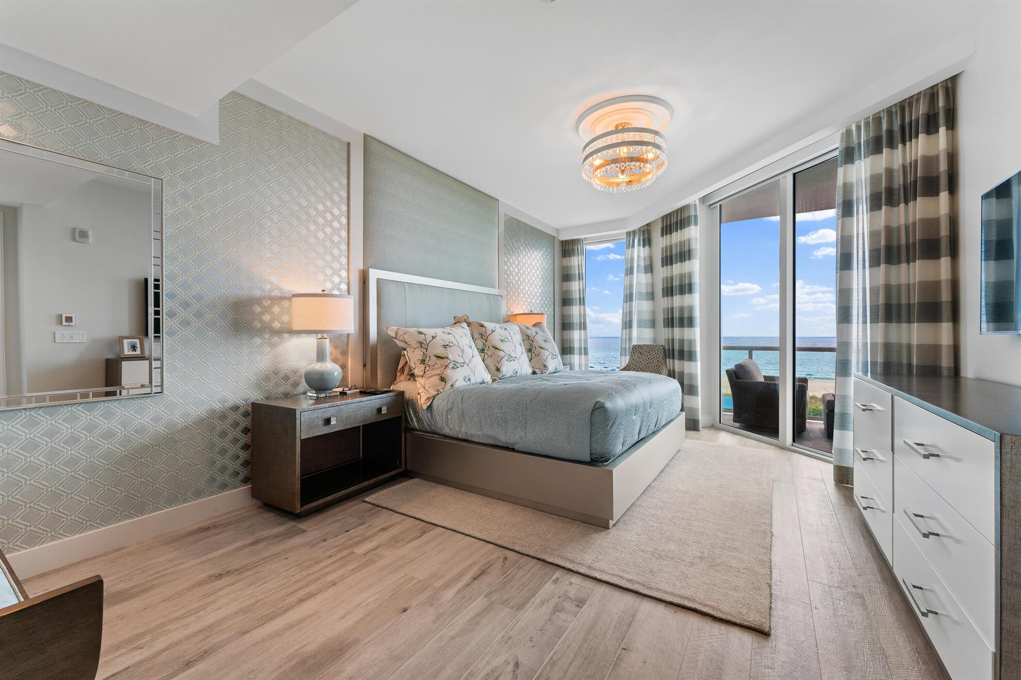 VISTABLUE SINGER ISLAND CONDO - Residential