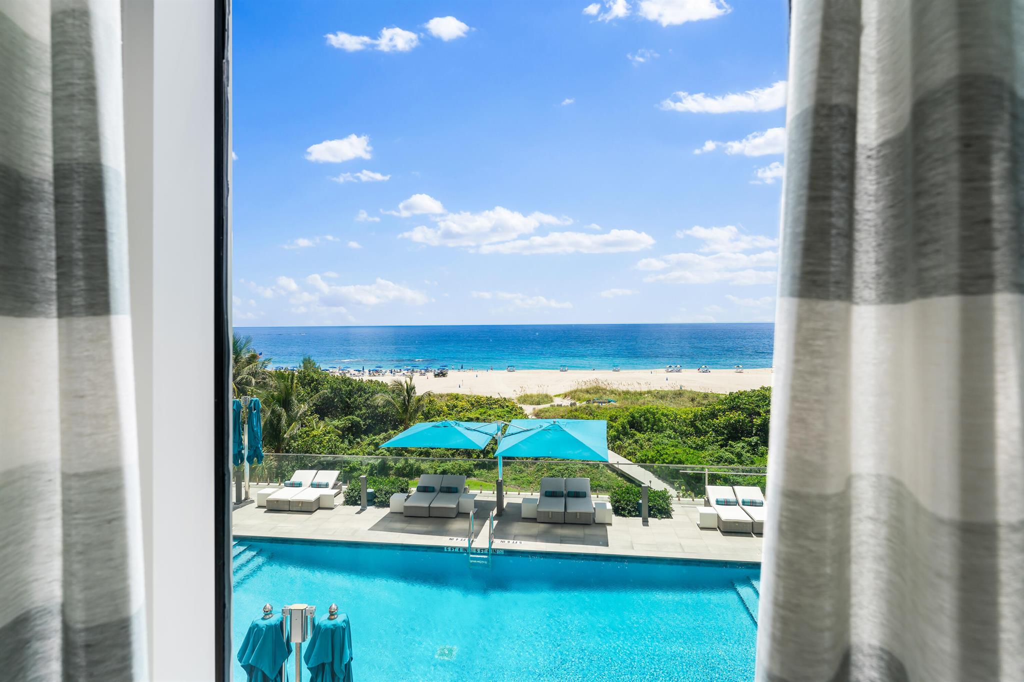 VISTABLUE SINGER ISLAND CONDO - Residential