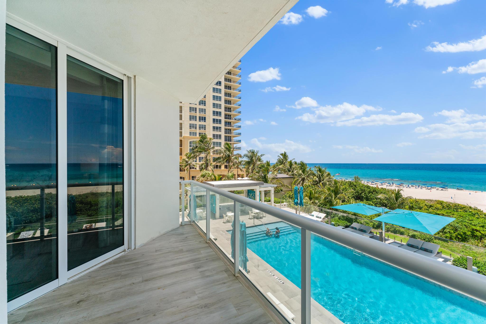 VISTABLUE SINGER ISLAND CONDO - Residential