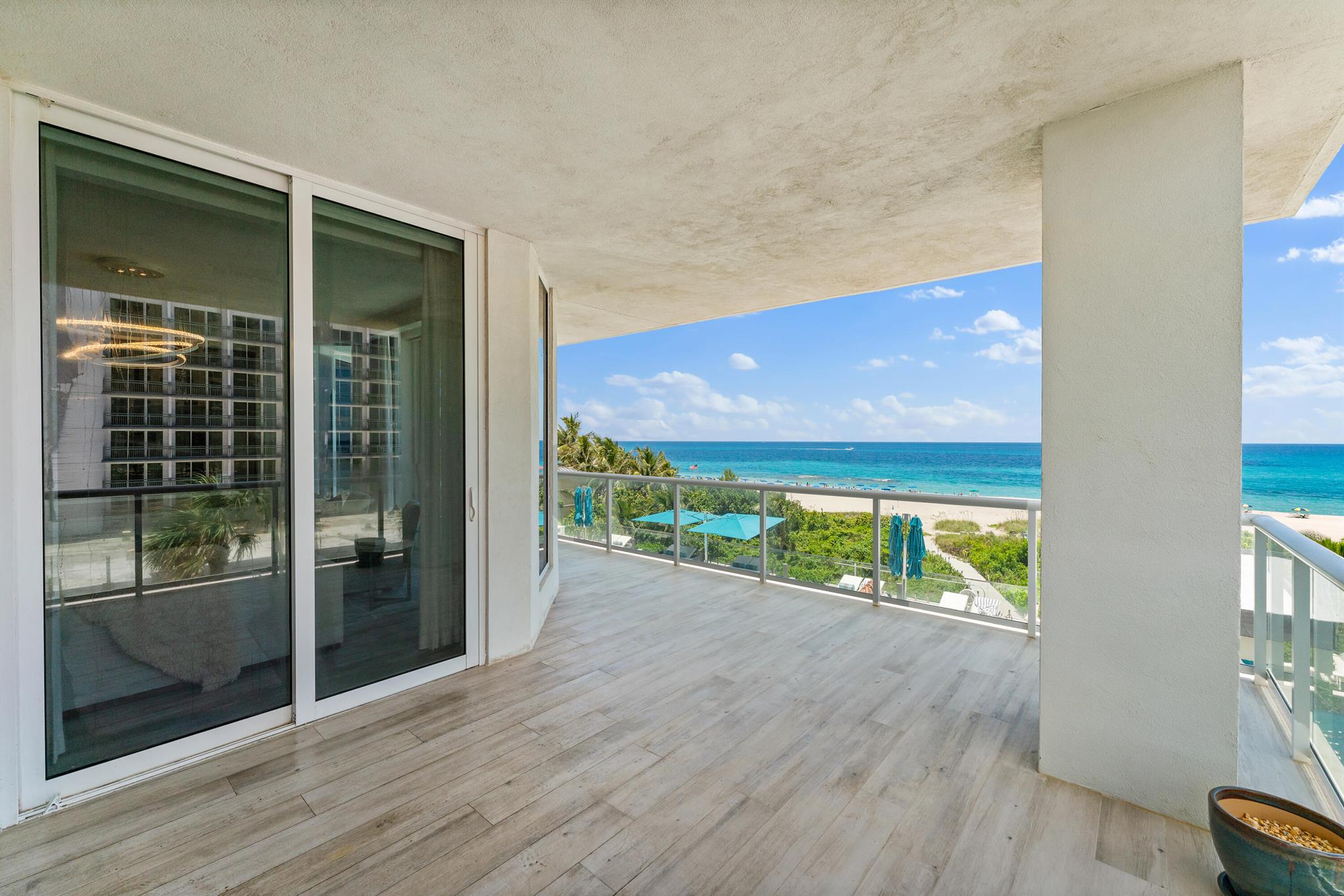 VISTABLUE SINGER ISLAND CONDO - Residential