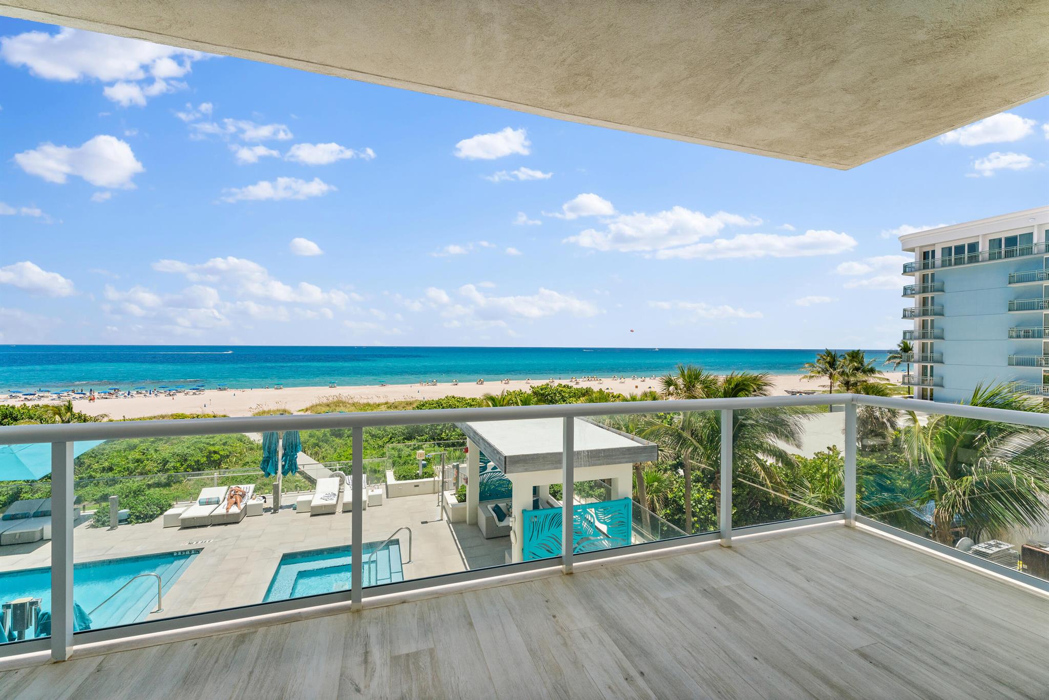 VISTABLUE SINGER ISLAND CONDO - Residential