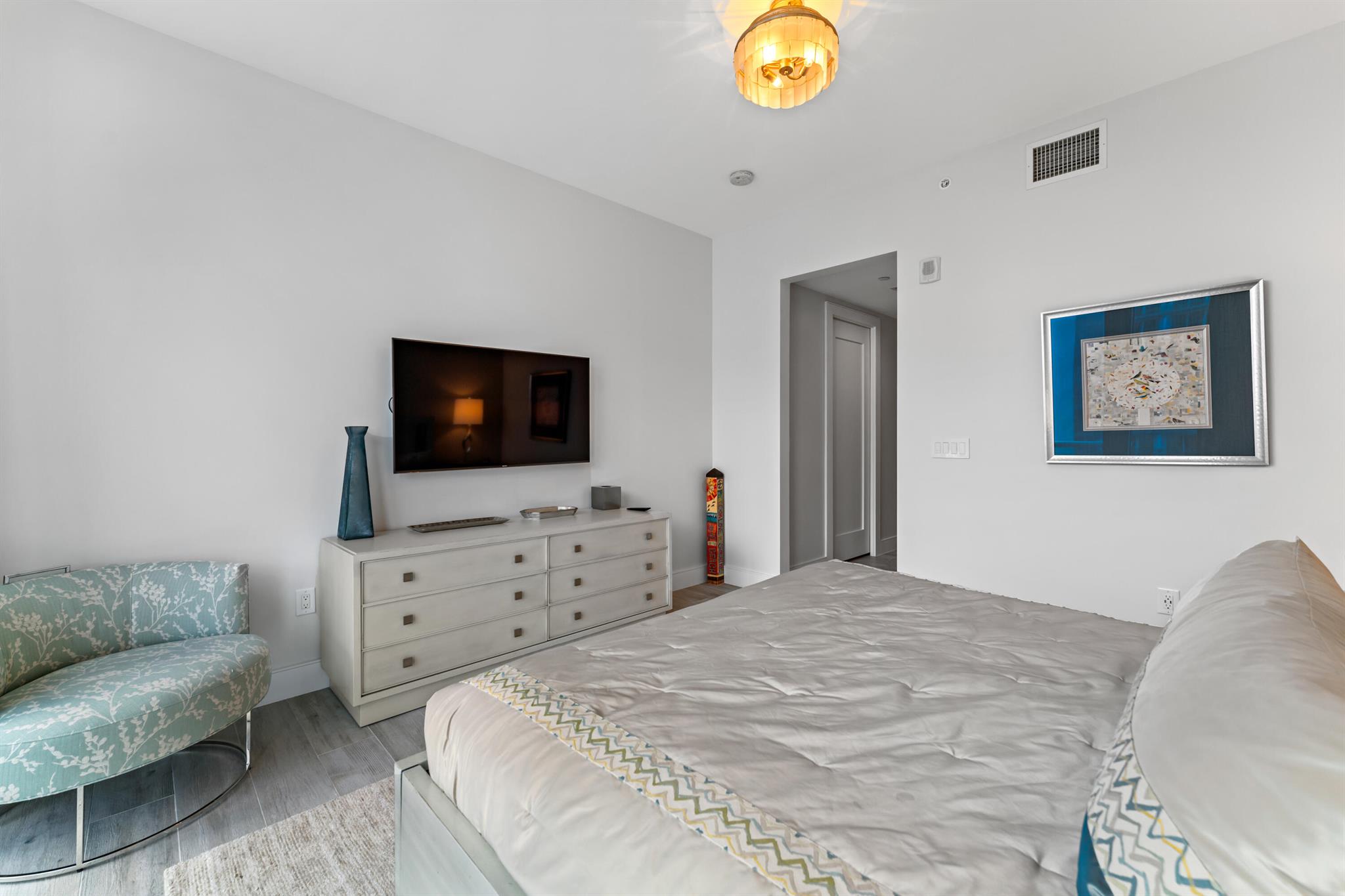 VISTABLUE SINGER ISLAND CONDO - Residential