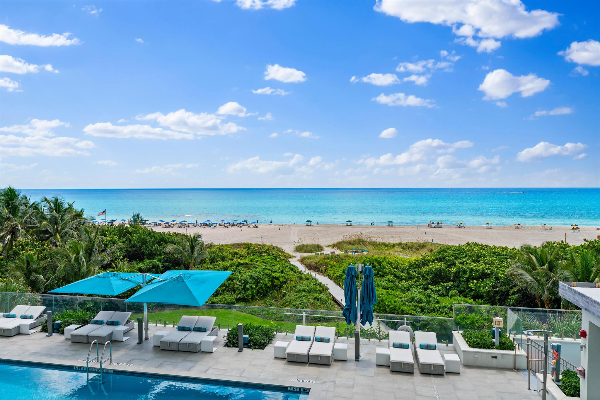 VISTABLUE SINGER ISLAND CONDO - Residential