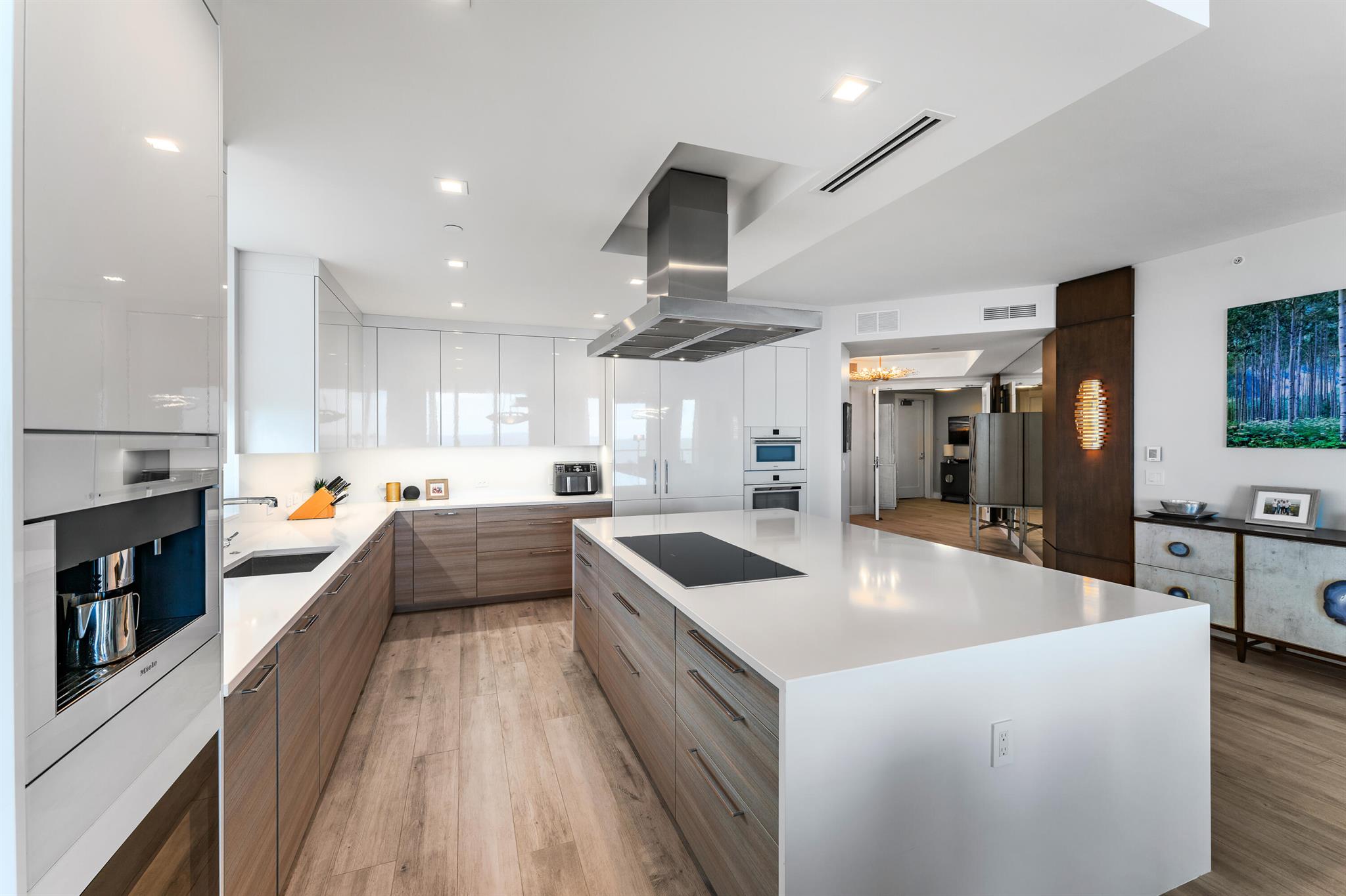 VISTABLUE SINGER ISLAND CONDO - Residential