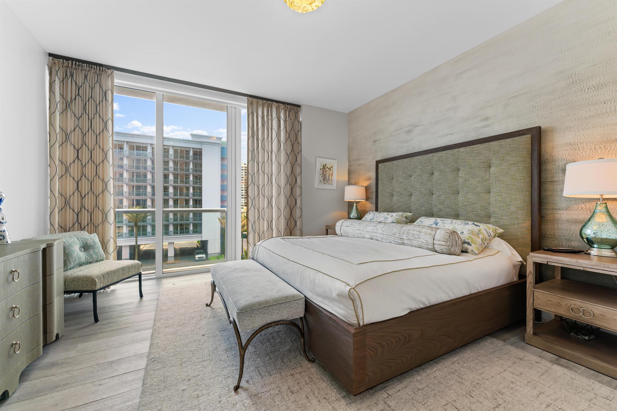 VISTABLUE SINGER ISLAND CONDO - Residential