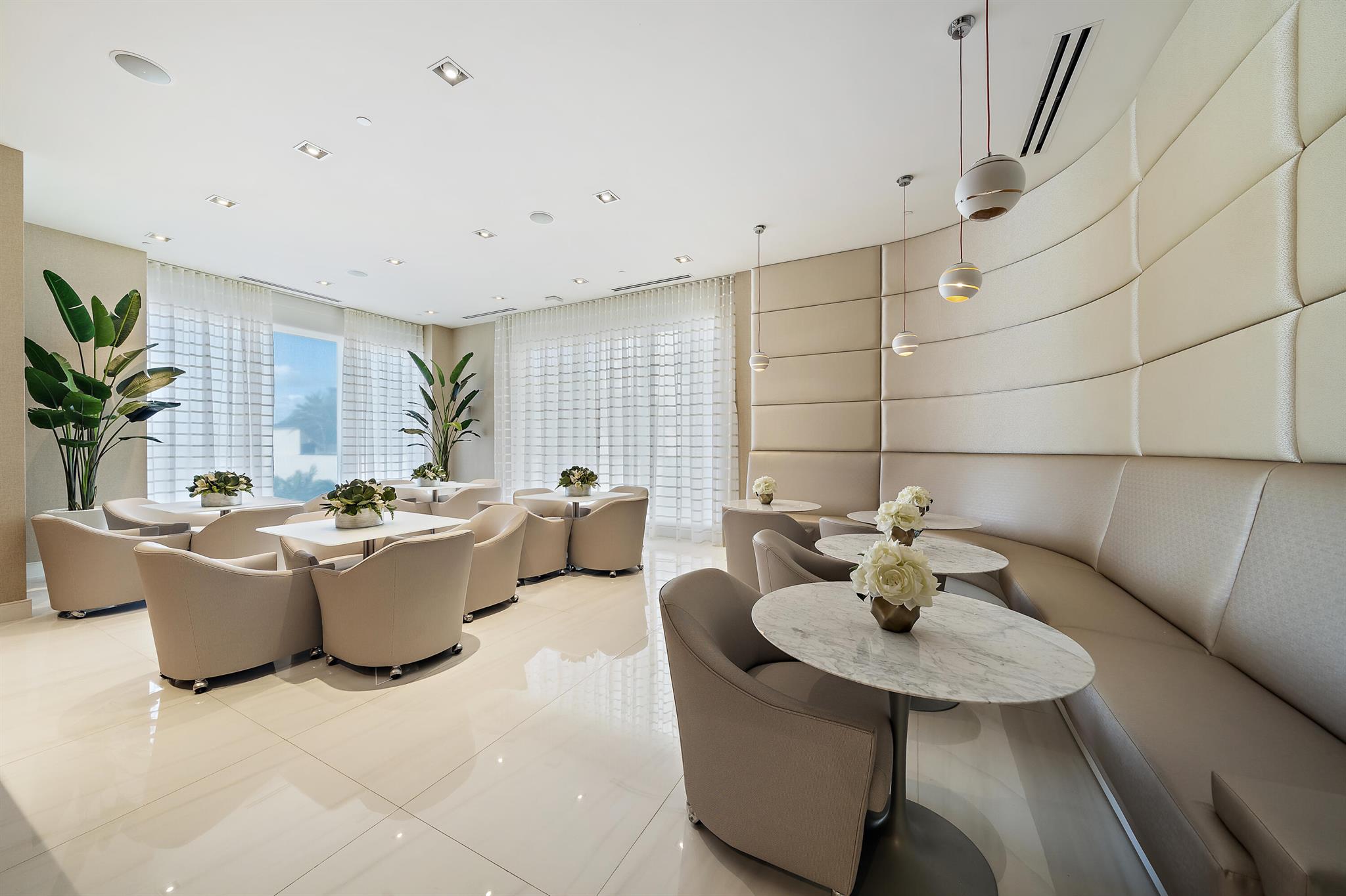 VISTABLUE SINGER ISLAND CONDO - Residential