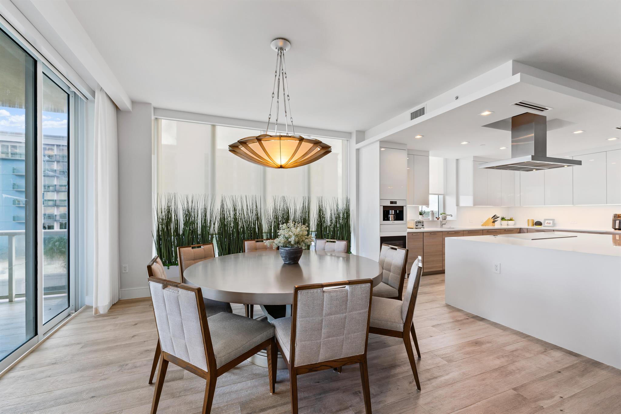 VISTABLUE SINGER ISLAND CONDO - Residential