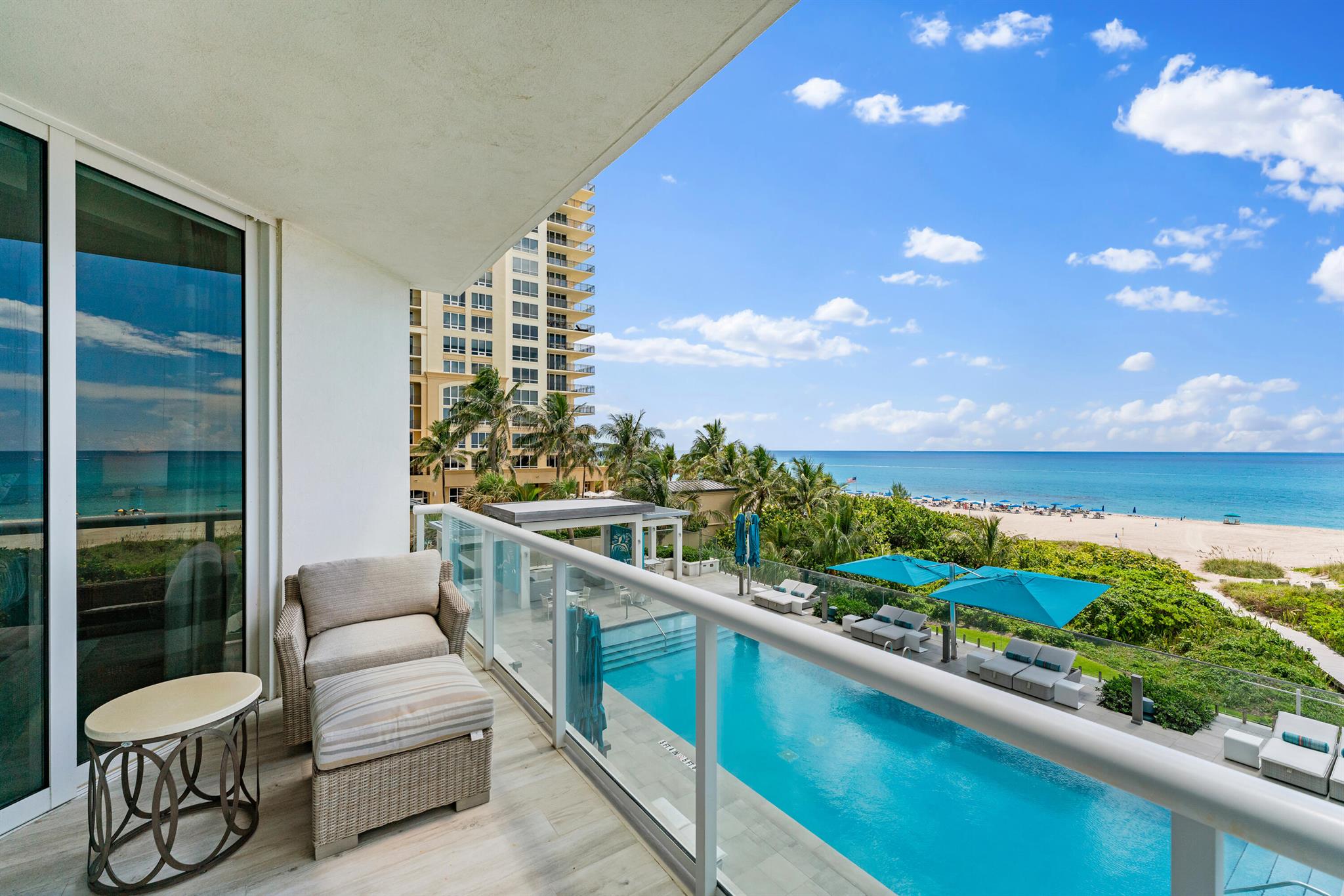 VISTABLUE SINGER ISLAND CONDO - Residential