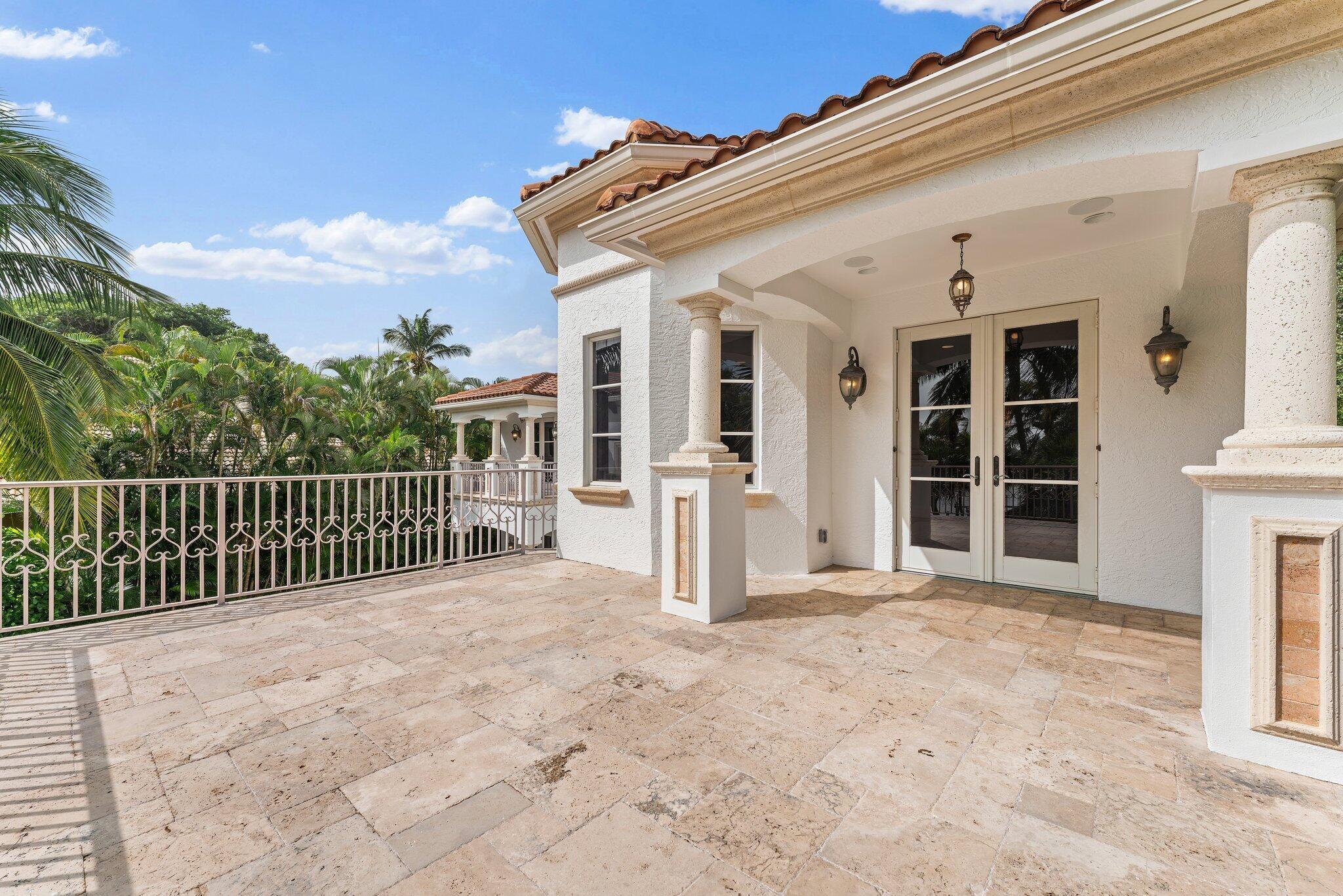 INTRACOASTAL PARK - Residential
