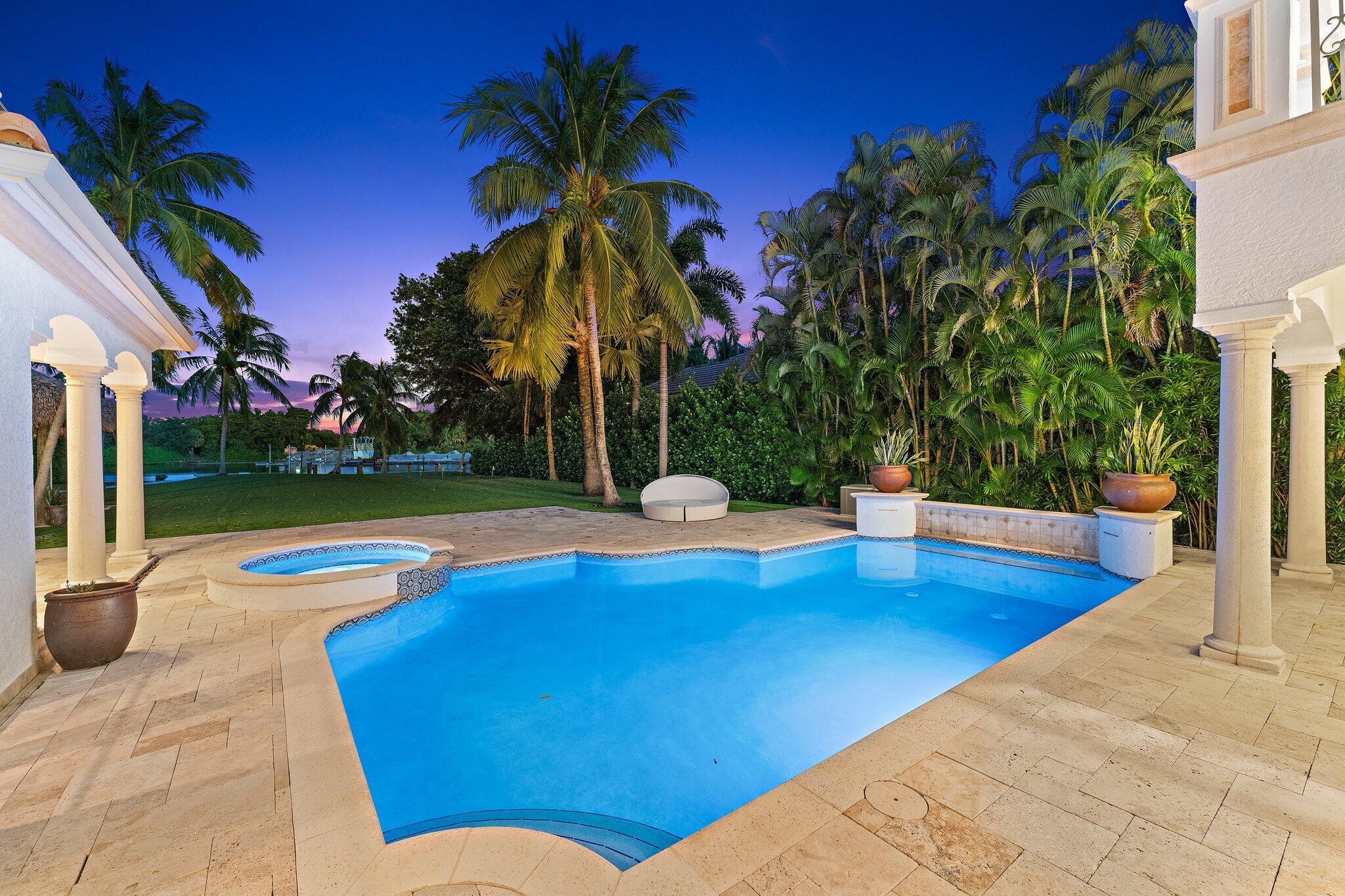 INTRACOASTAL PARK - Residential