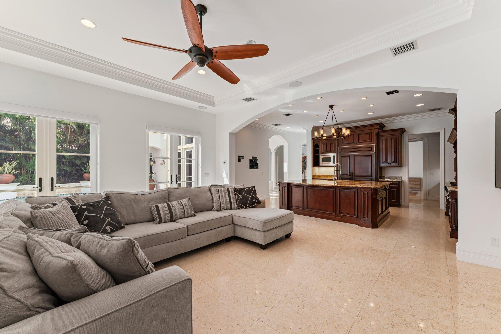 INTRACOASTAL PARK - Residential