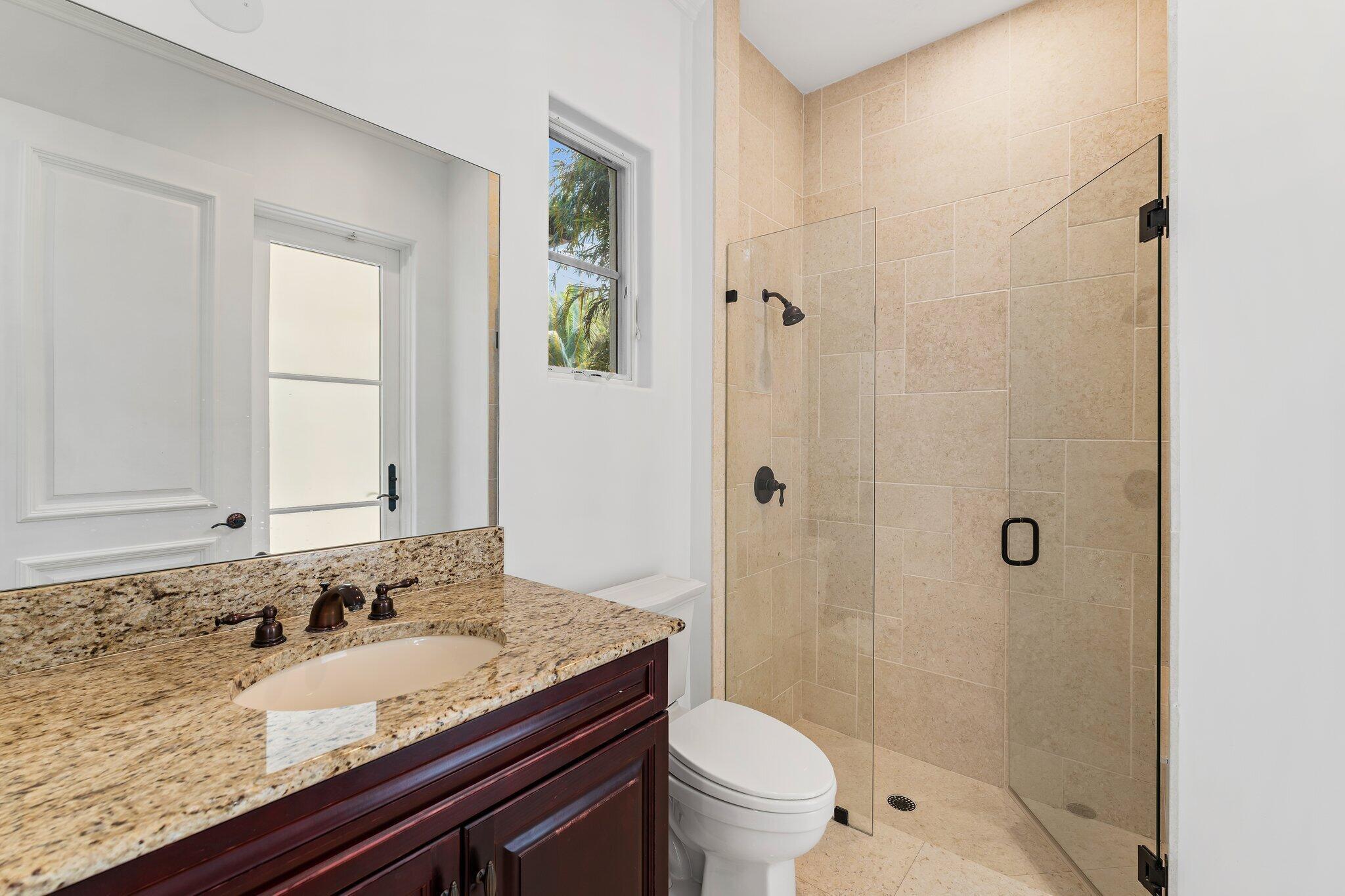 INTRACOASTAL PARK - Residential