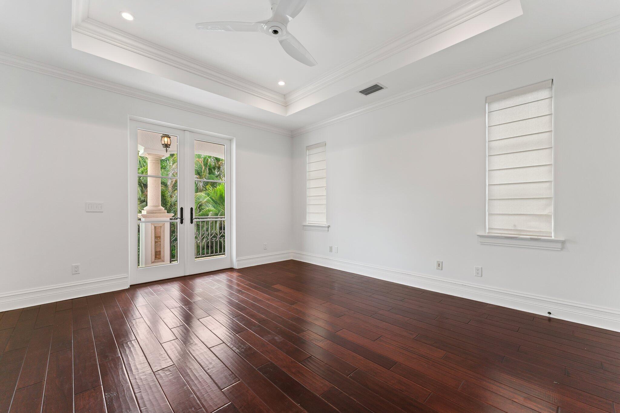 INTRACOASTAL PARK - Residential