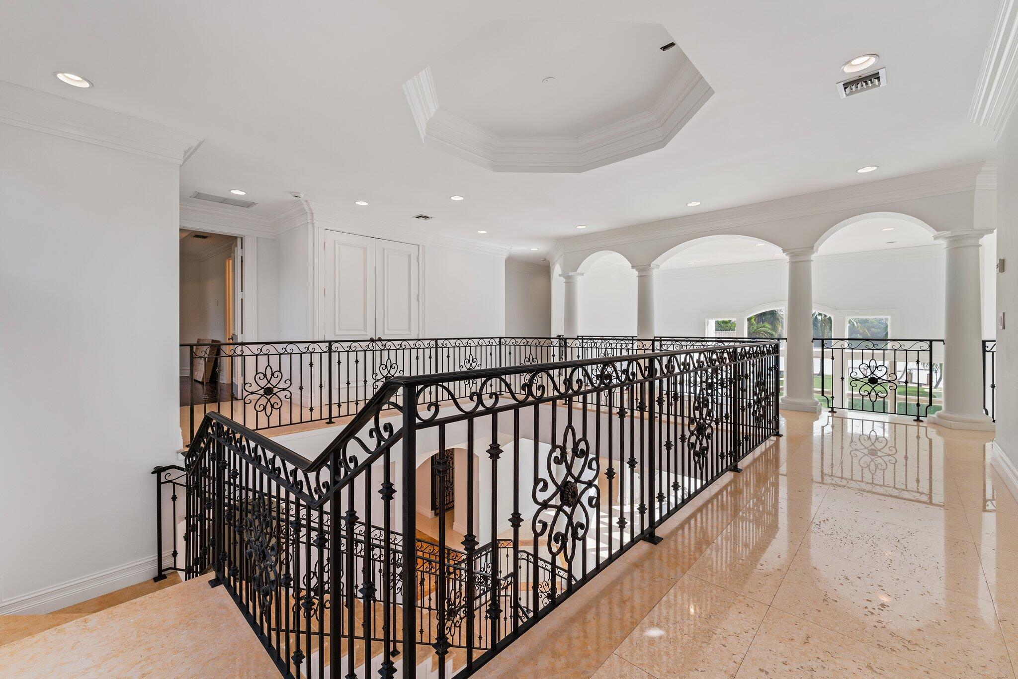 INTRACOASTAL PARK - Residential