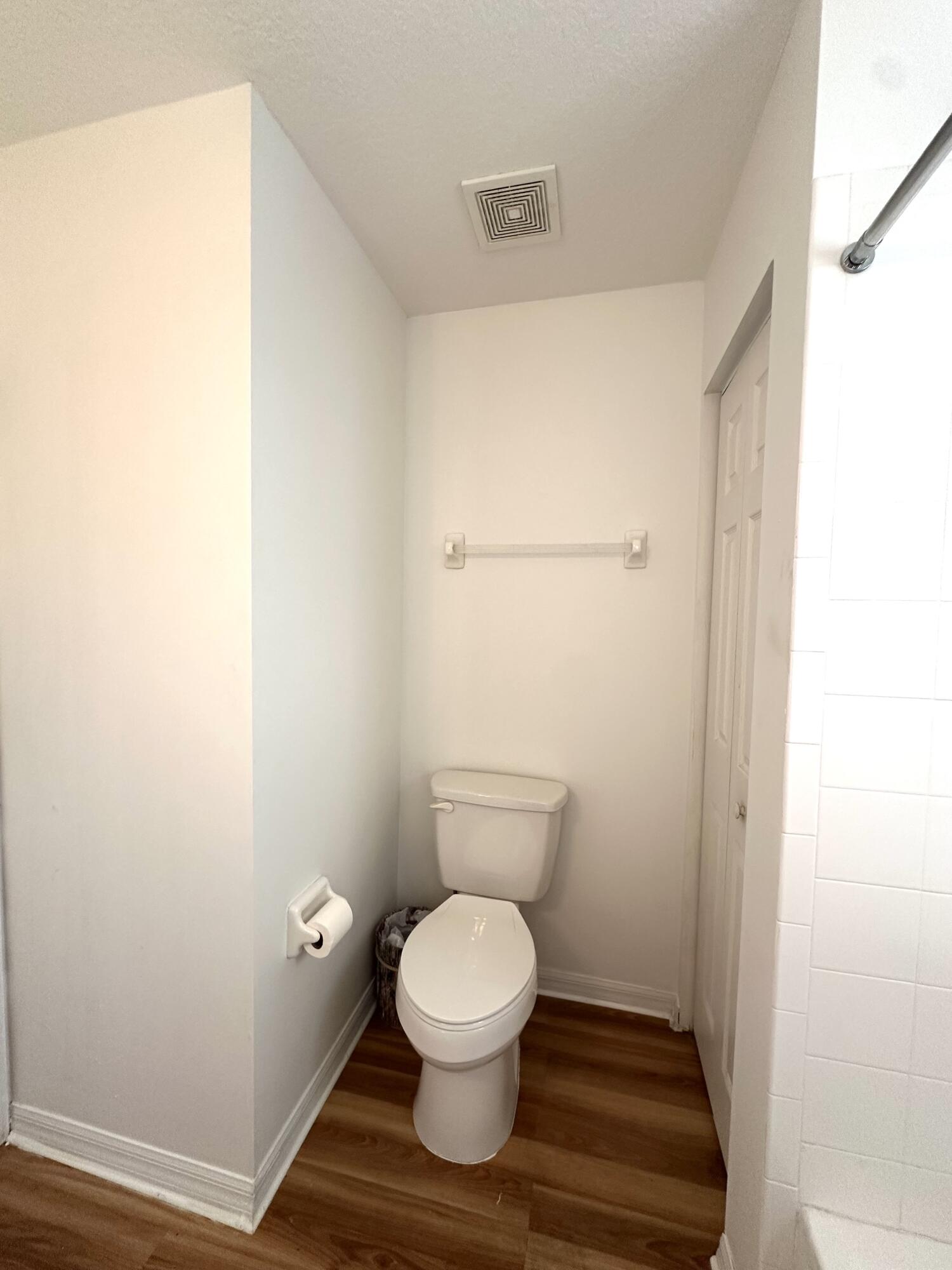 CHERRYWOOD ESTATES - Residential Lease