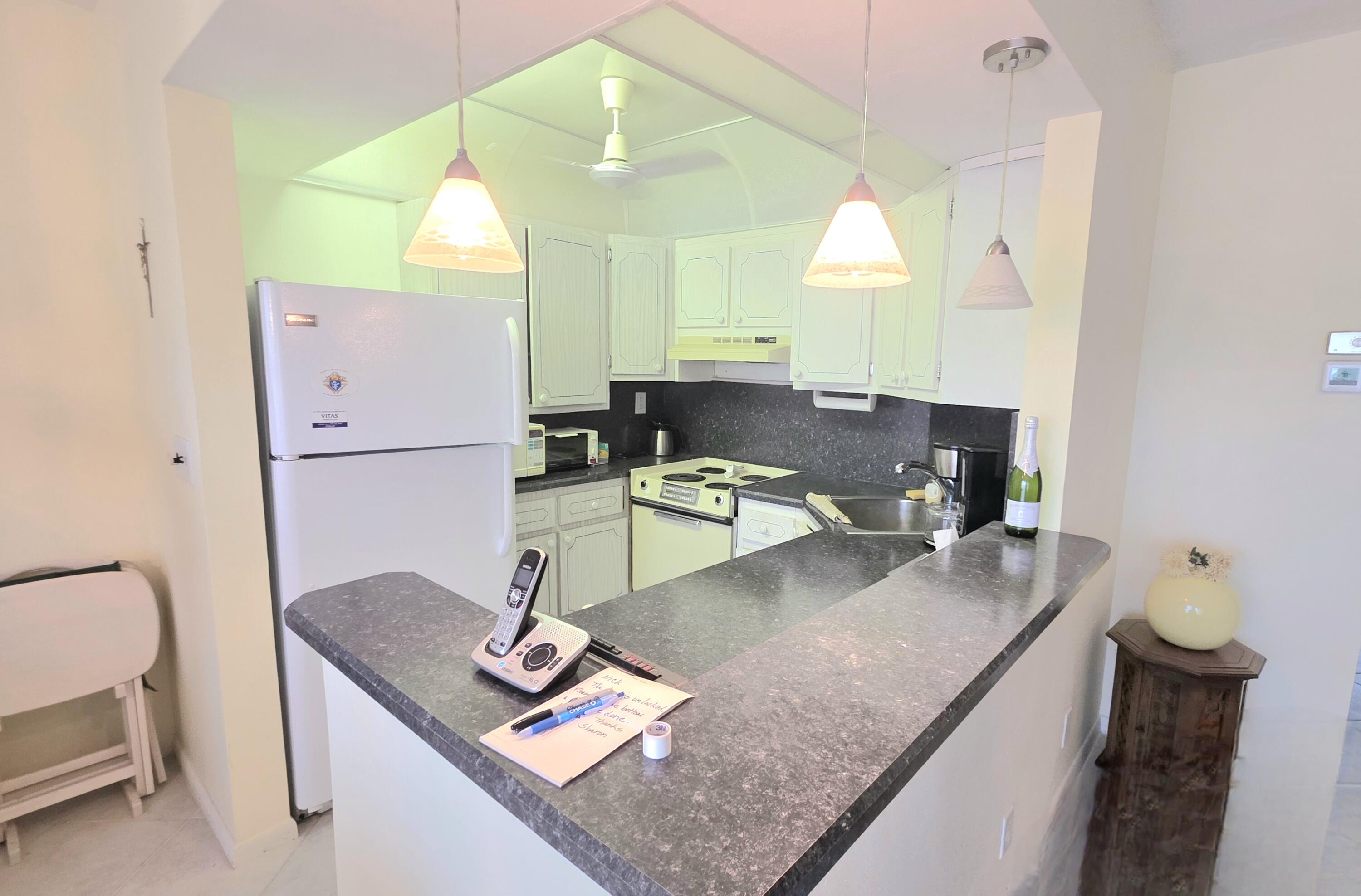 OCEANSIDE APARTMENTS CO-OP - Residential