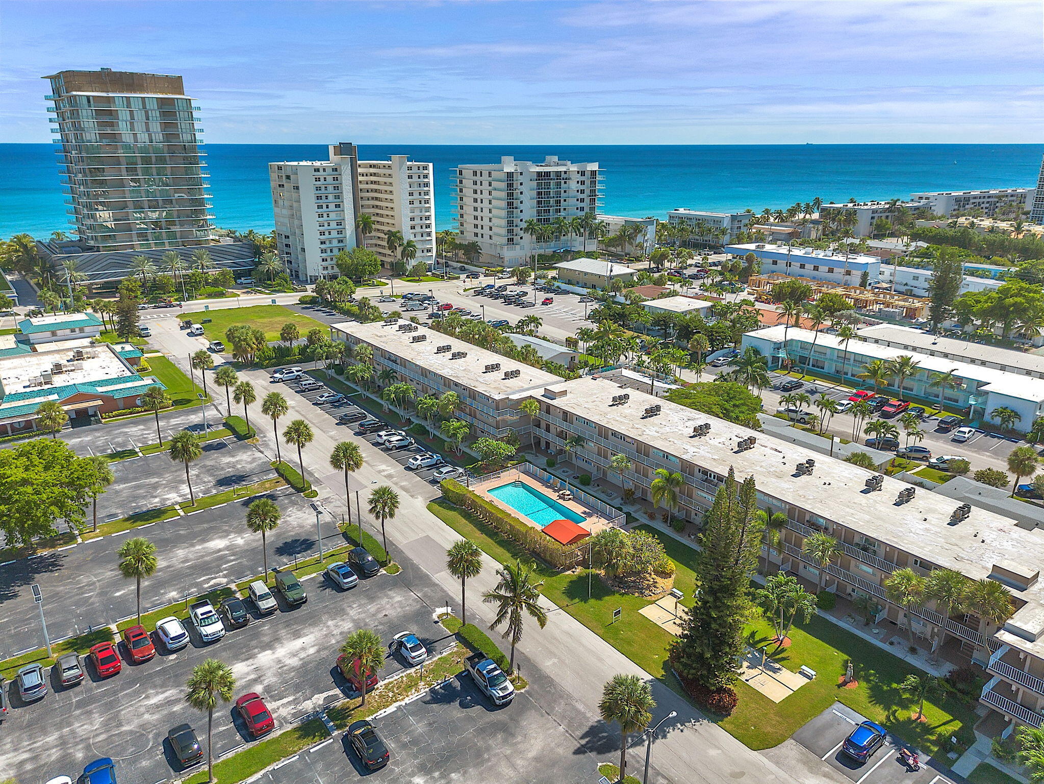 OCEANSIDE APARTMENTS CO-OP - Residential