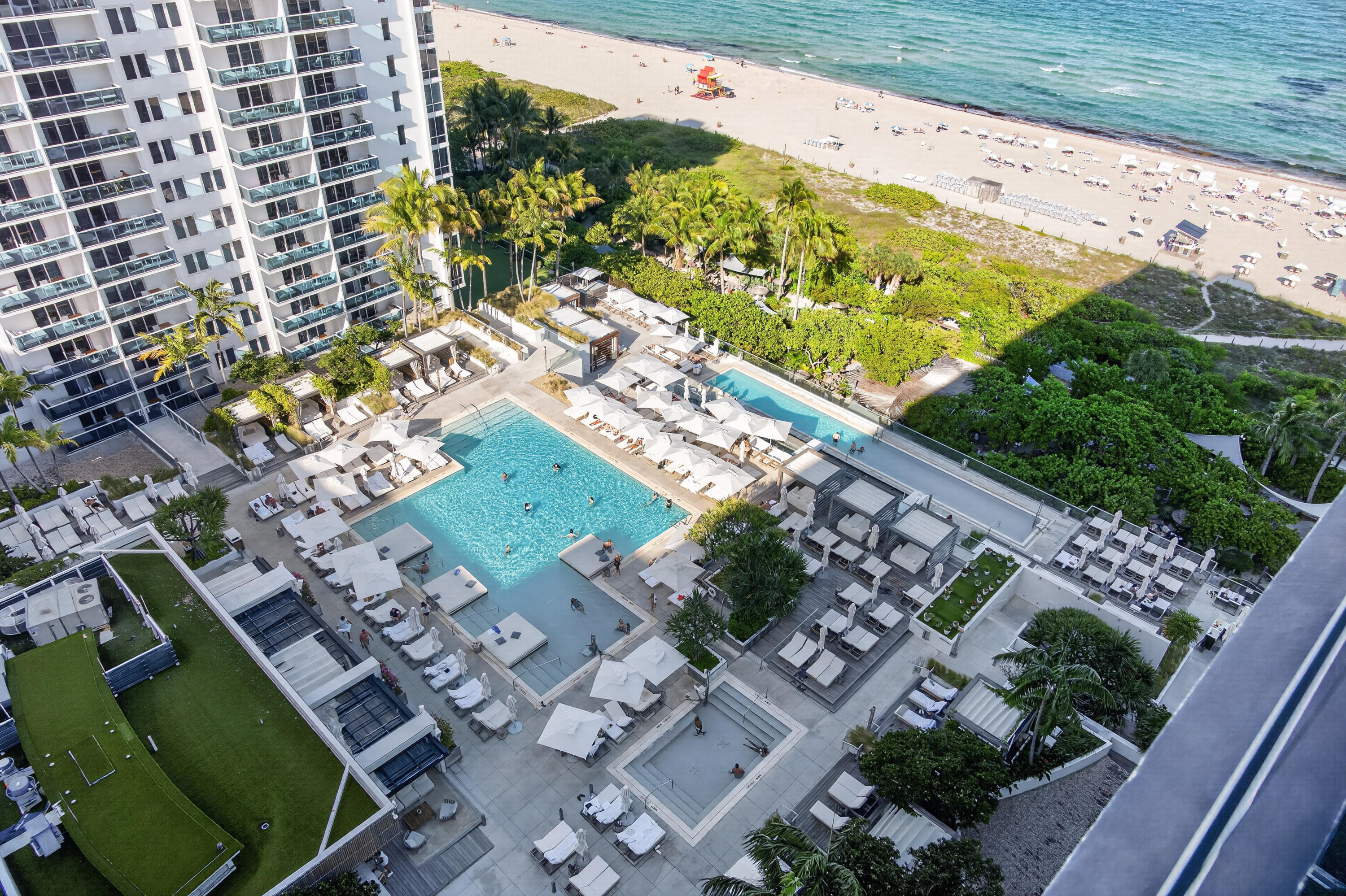 Roney Palace - Residential
