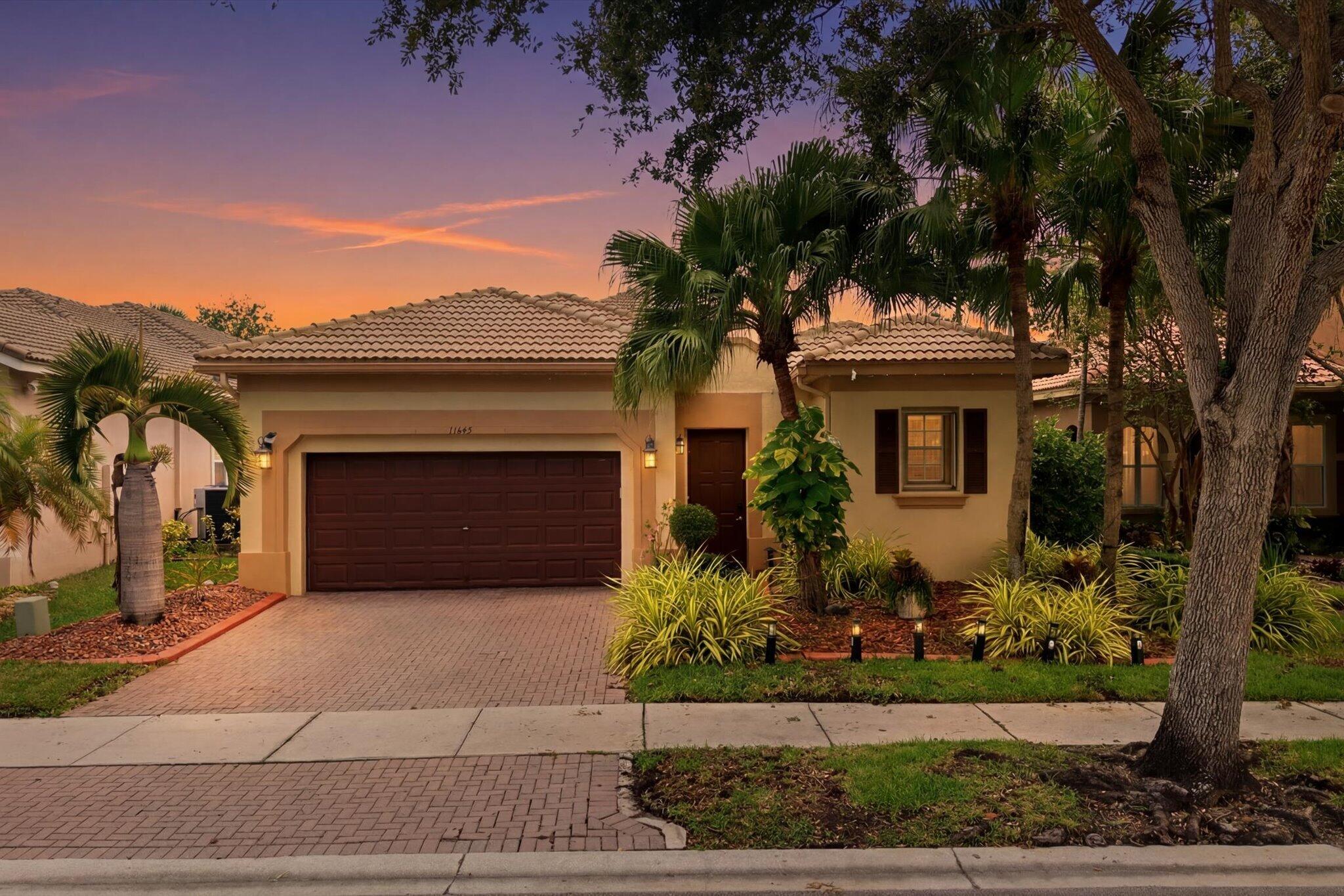 HERON BAY EAST - Residential