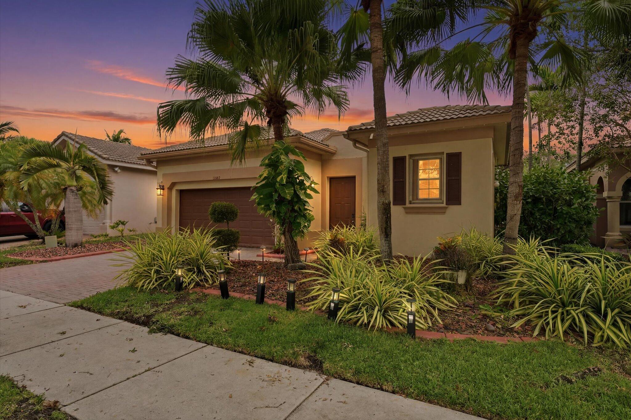 HERON BAY EAST - Residential