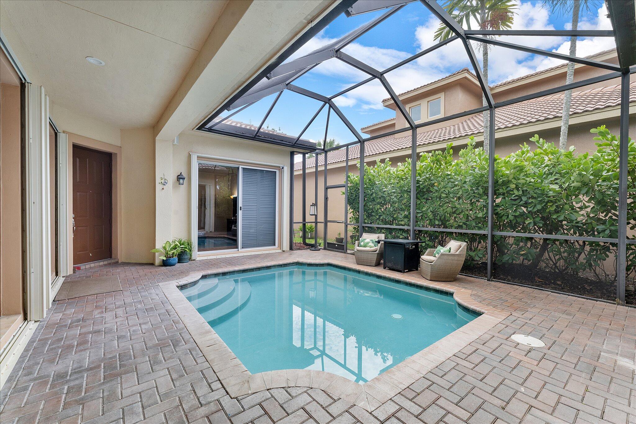 HERON BAY EAST - Residential