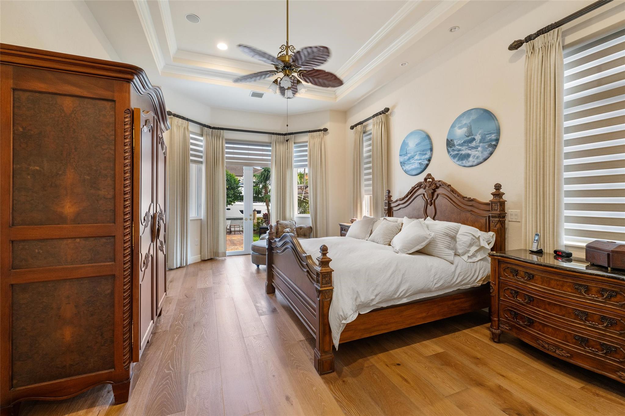 LAS OLAS ISLES - Residential