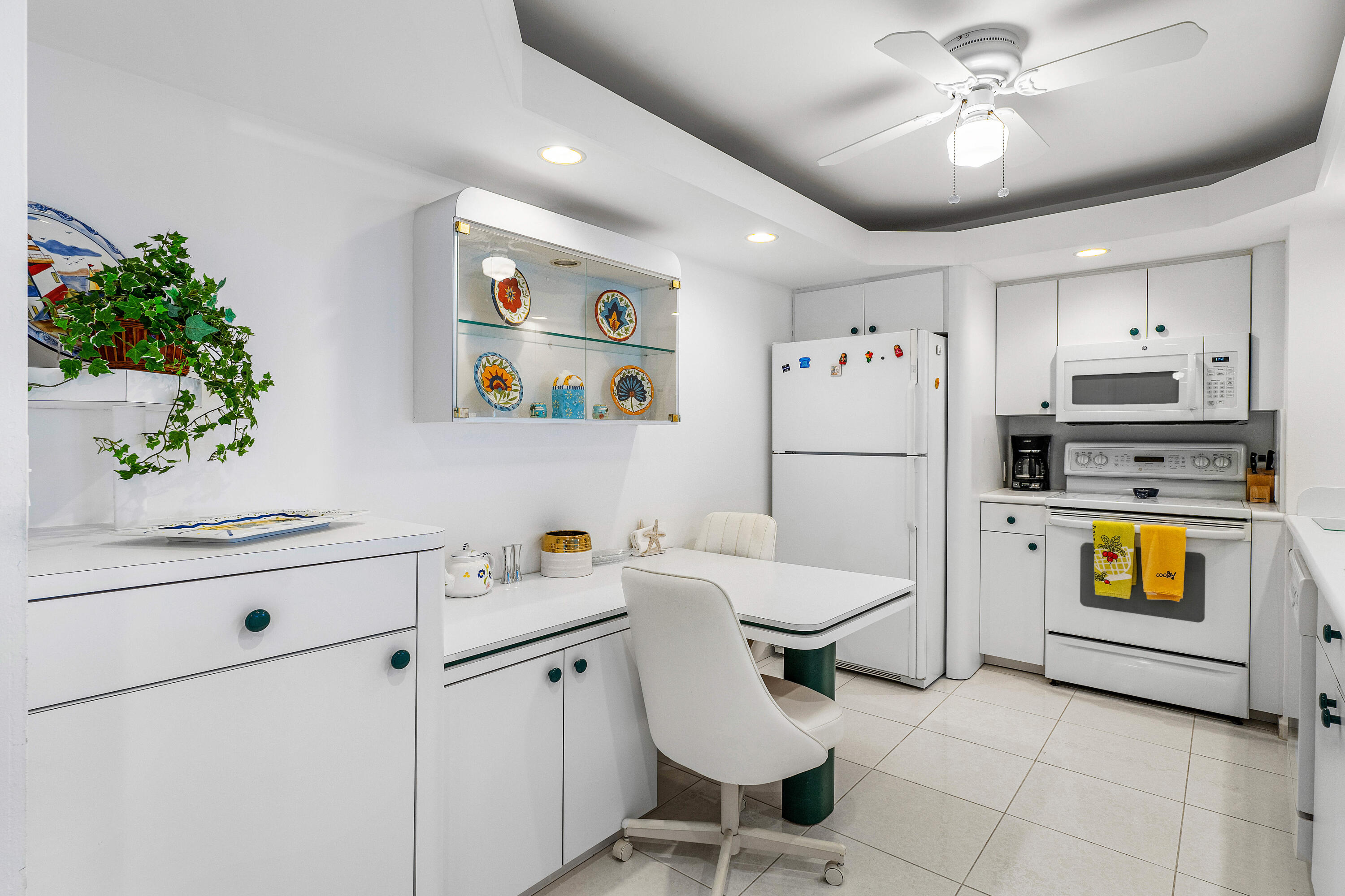 OPAL TOWERS CONDO - Residential