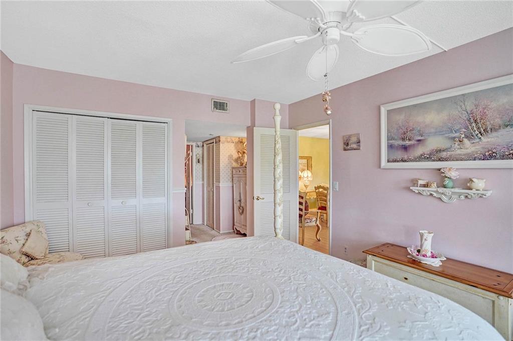 Palm-Aire Country Club - Residential