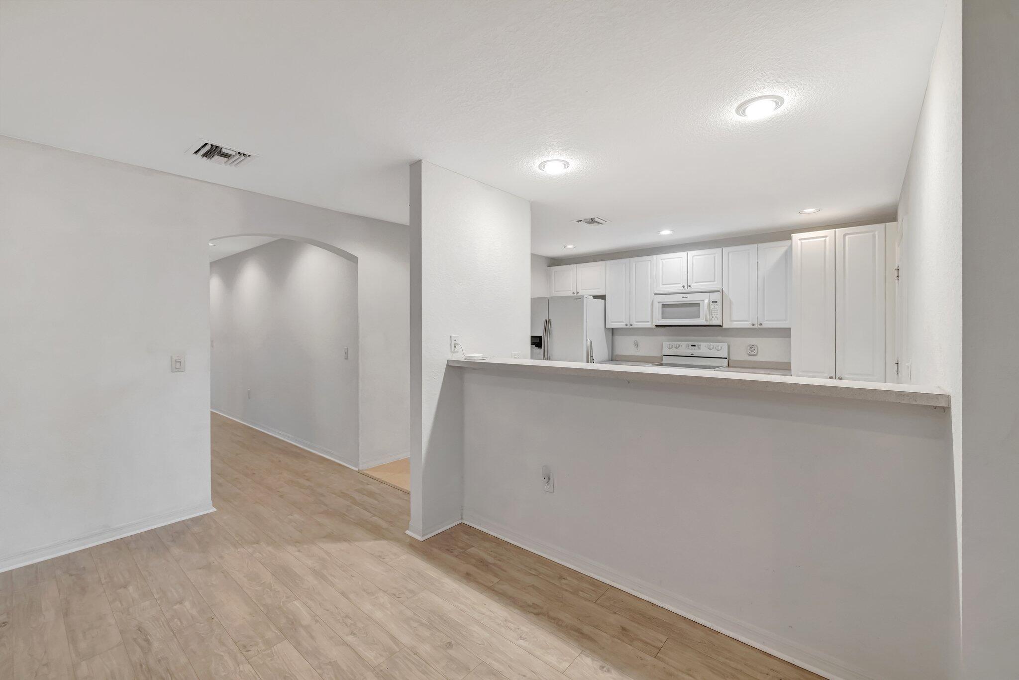 THE PRESERVE AT THE SAVANNAHS CONDOMINIUM - Residential