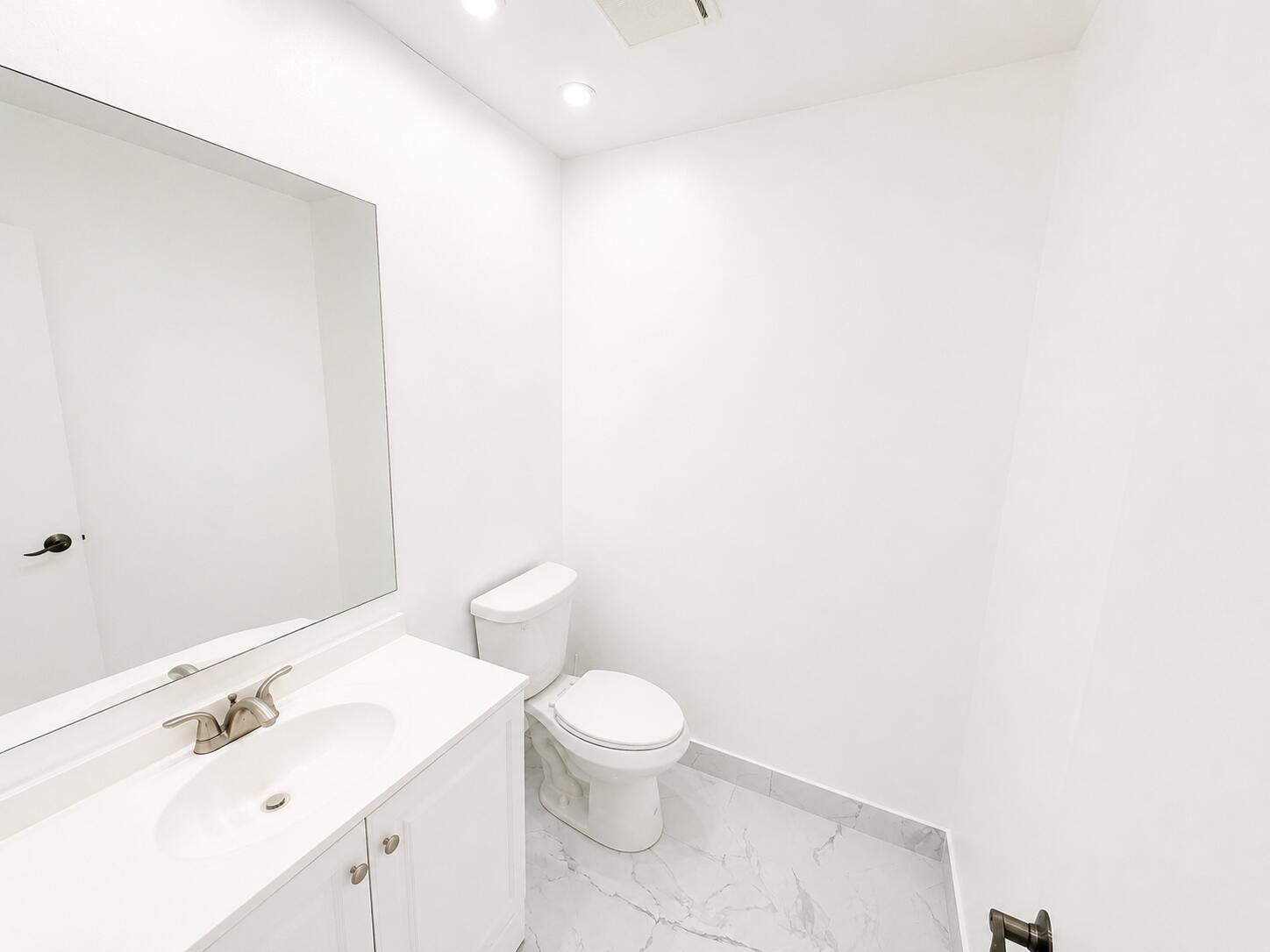 HIGH POINT OF DELRAY SEC 5 CONDO - Residential Lease