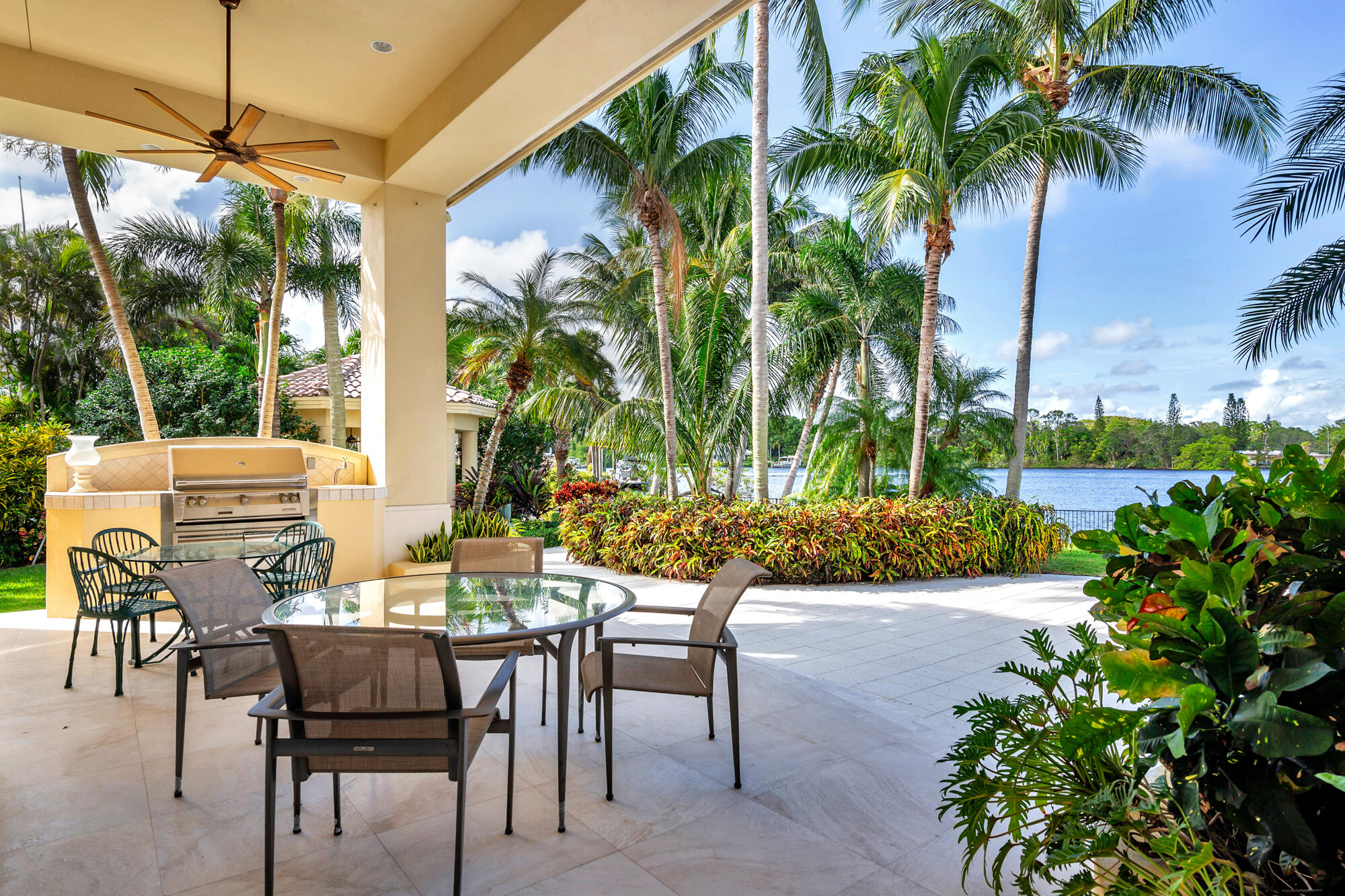 RIVERSIDE ON THE LOXAHATCHEE - Residential