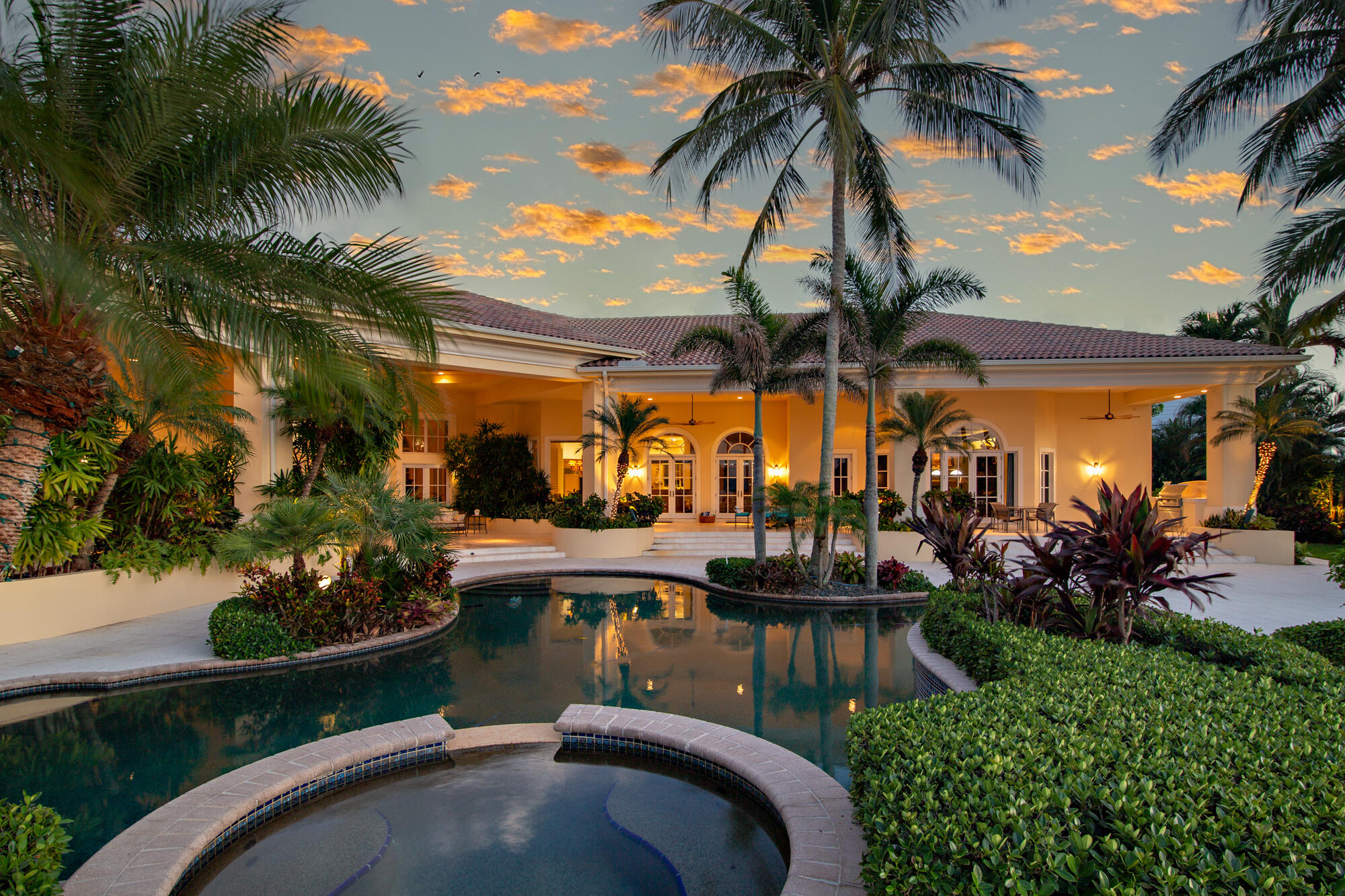 RIVERSIDE ON THE LOXAHATCHEE - Residential