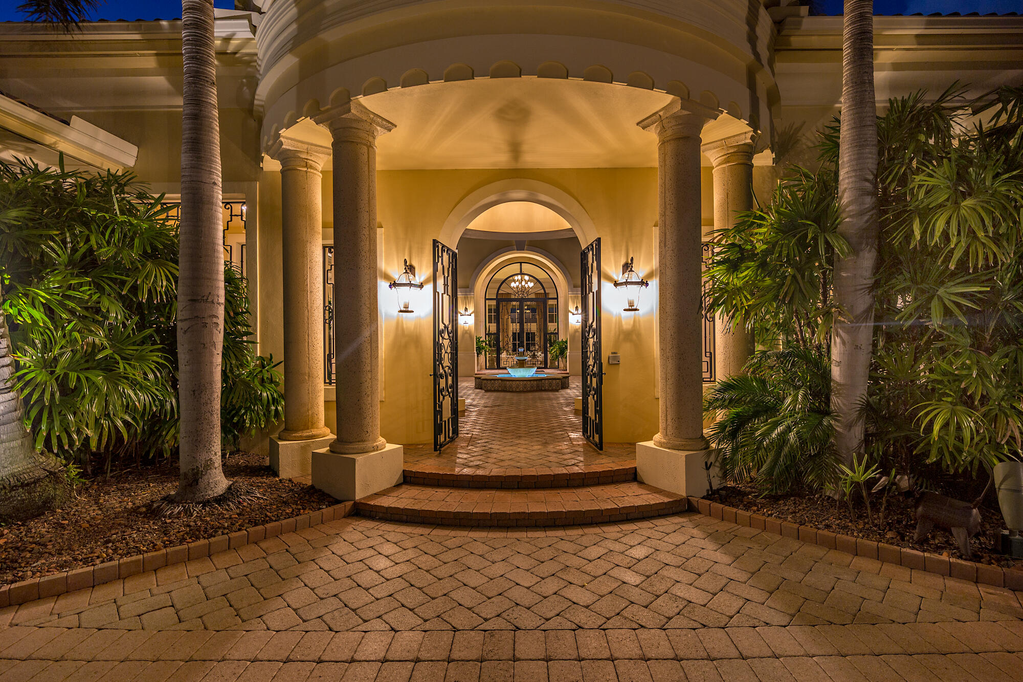 RIVERSIDE ON THE LOXAHATCHEE - Residential