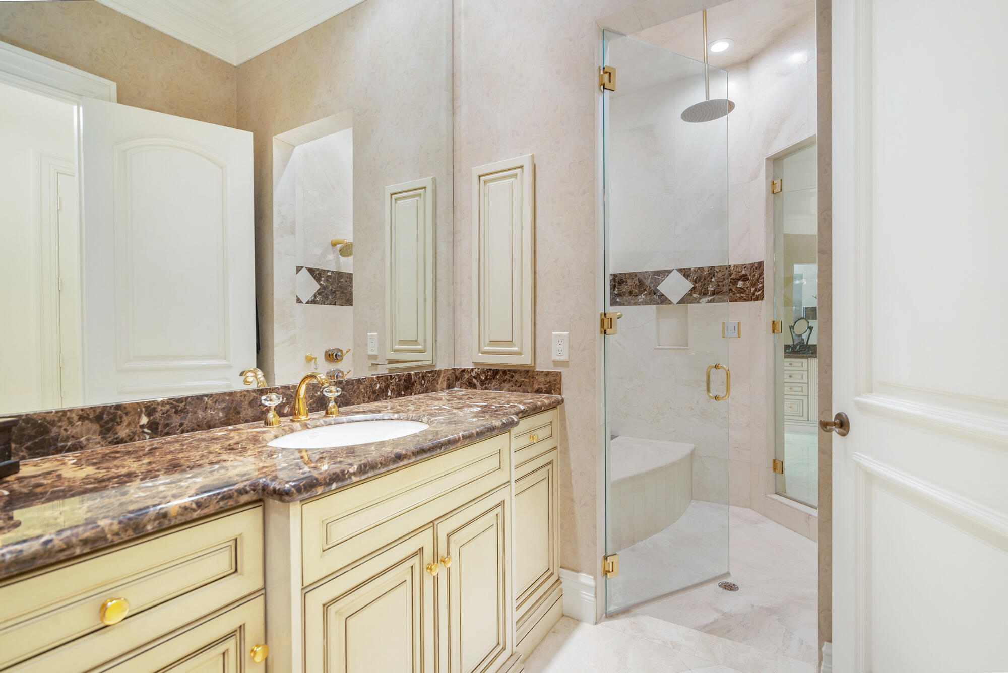 RIVERSIDE ON THE LOXAHATCHEE - Residential
