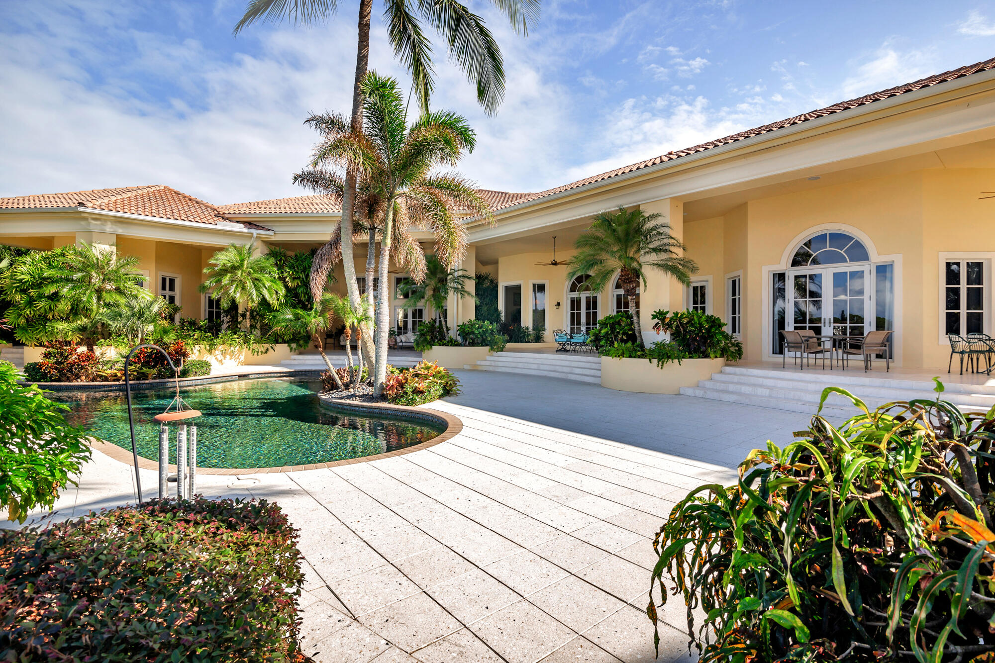 RIVERSIDE ON THE LOXAHATCHEE - Residential
