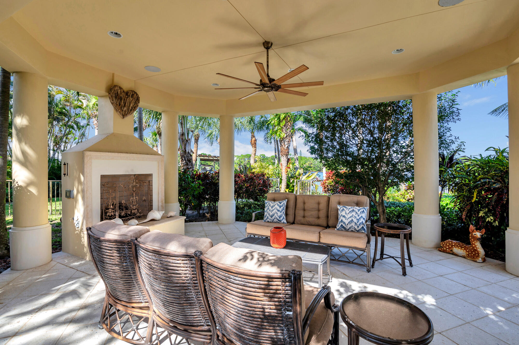 RIVERSIDE ON THE LOXAHATCHEE - Residential
