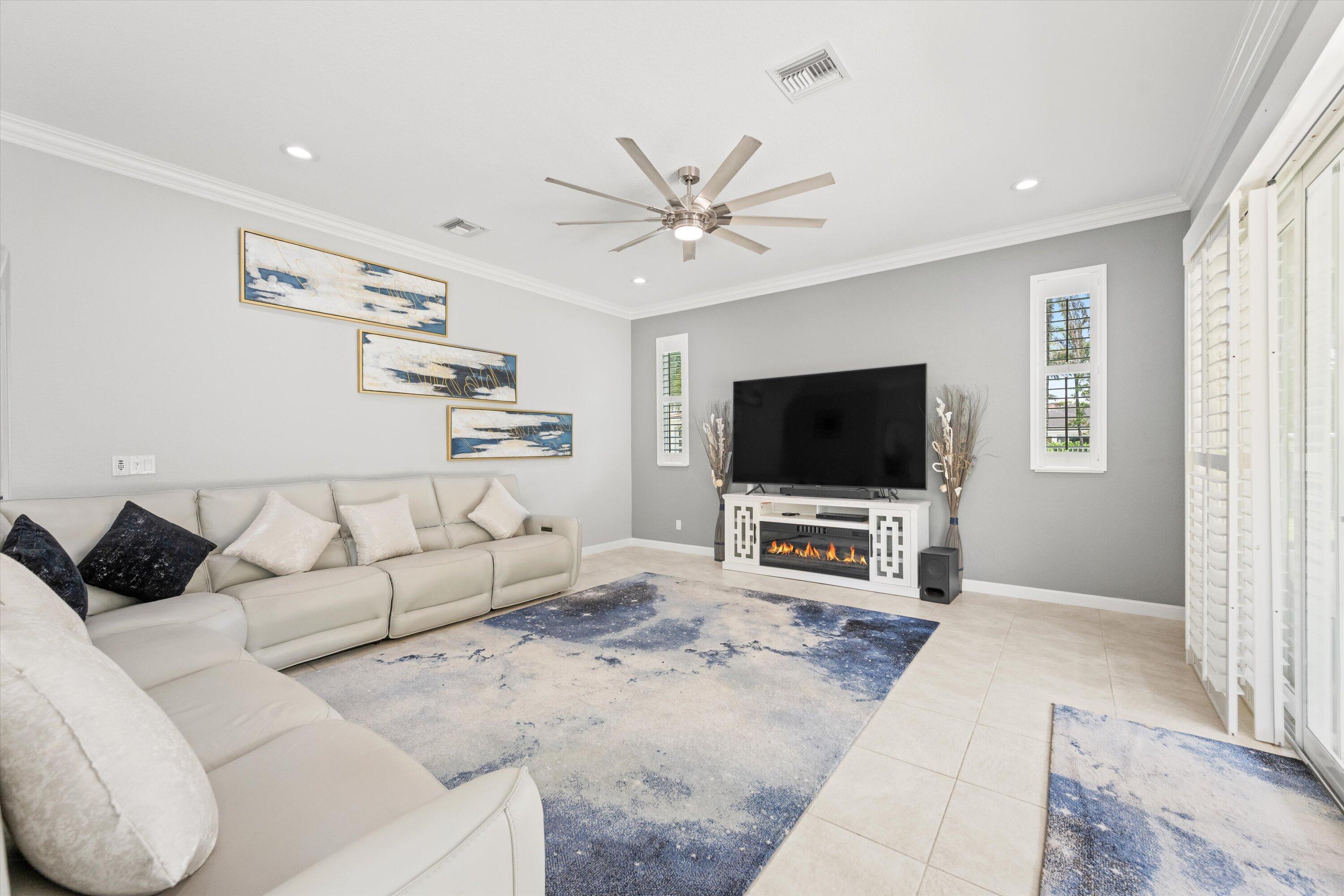 ISLES AT WELLINGTON - Residential